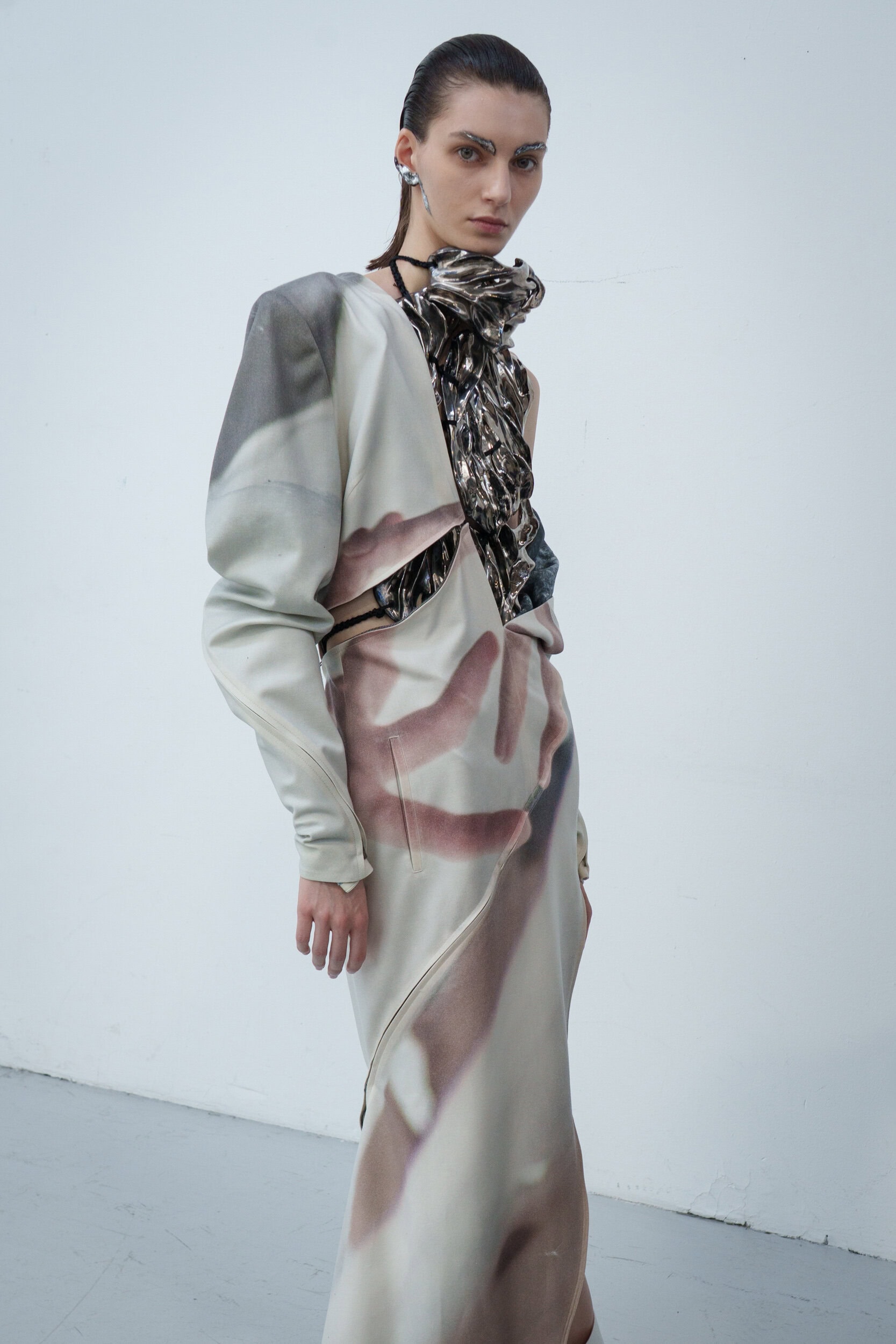 Yuima Nakazato Fall 2025 Couture Fashion Show Backstage