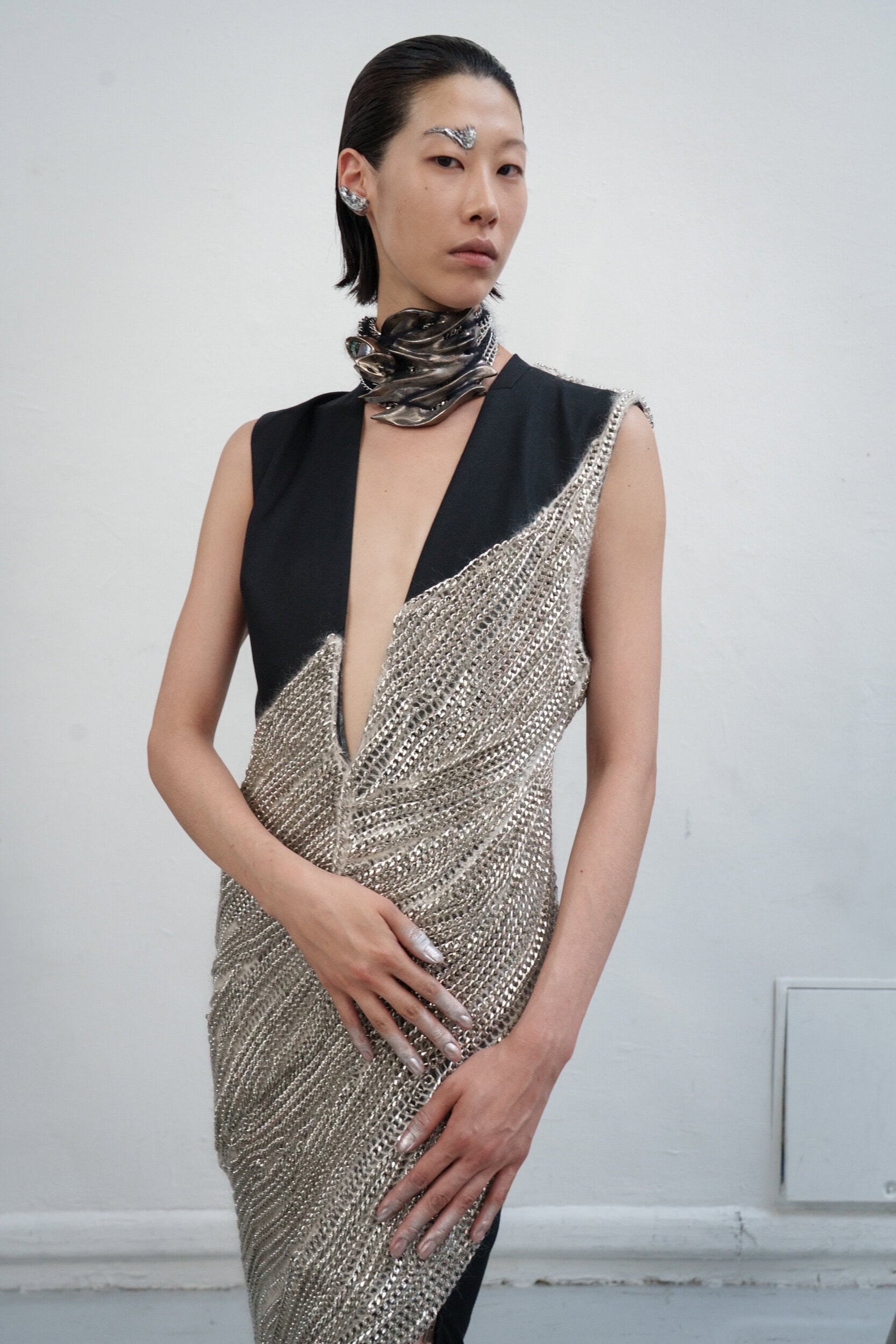 Yuima Nakazato Fall 2025 Couture Fashion Show Backstage