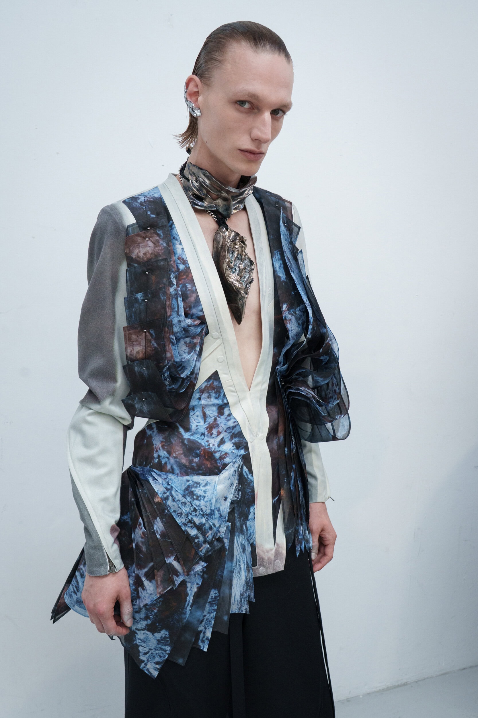 Yuima Nakazato Fall 2025 Couture Fashion Show Backstage