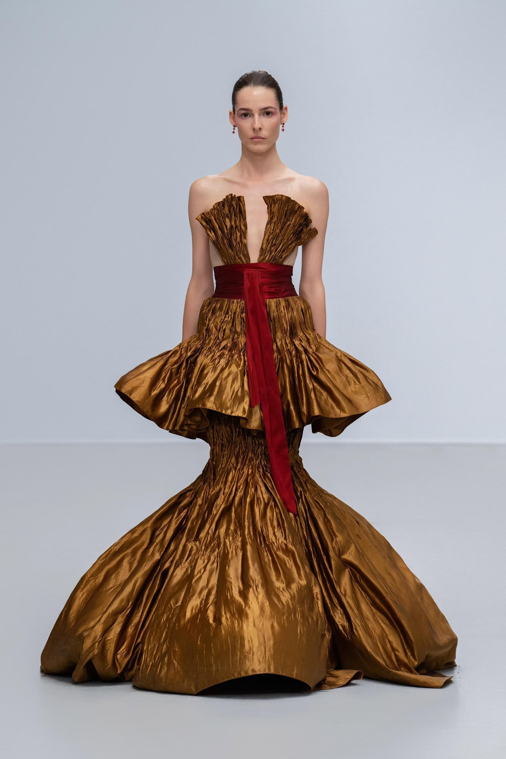 Phan Huy Spring 2026 Couture Fashion Show