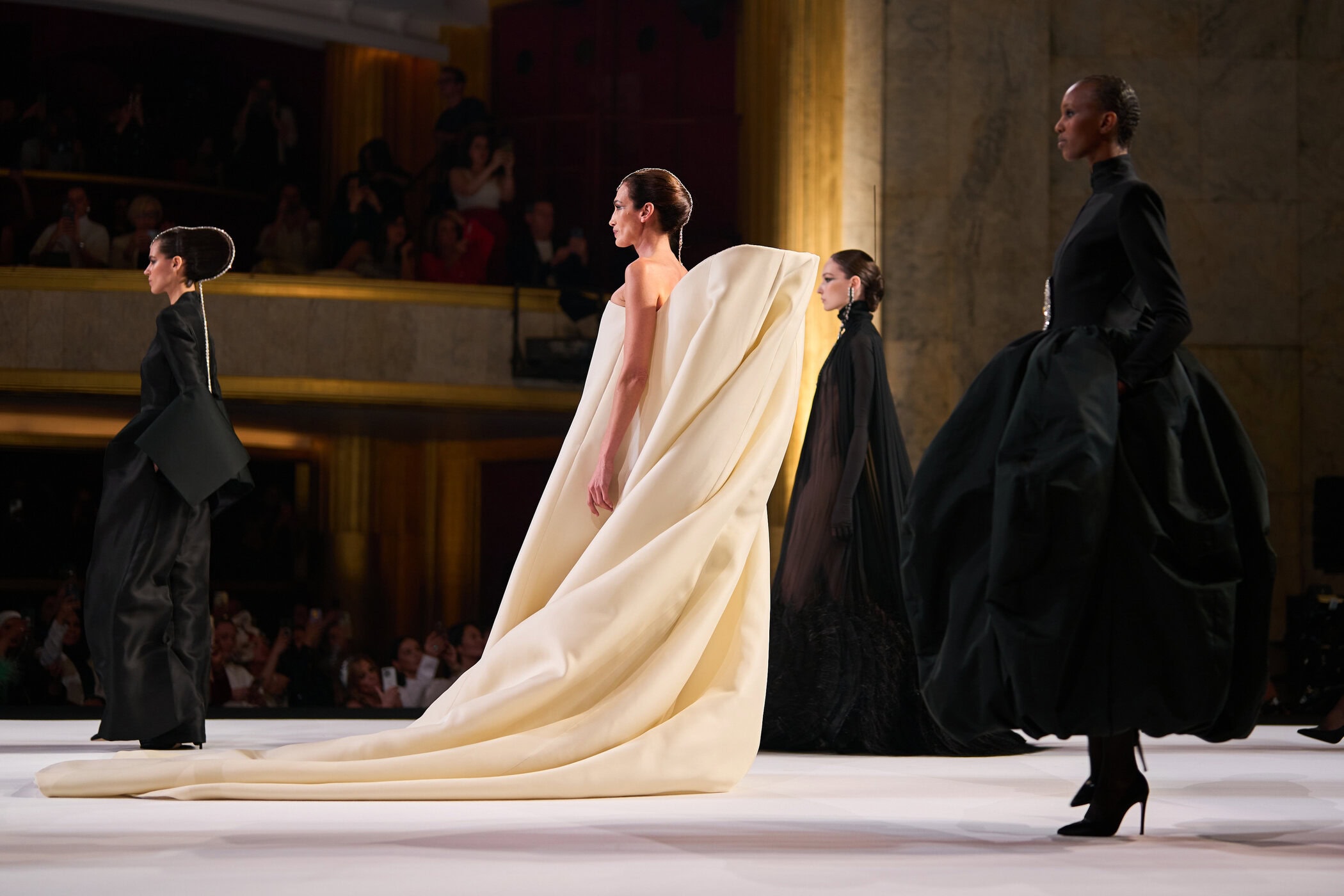 Stephane Rolland Spring 2026 Couture Fashion Show Atmosphere