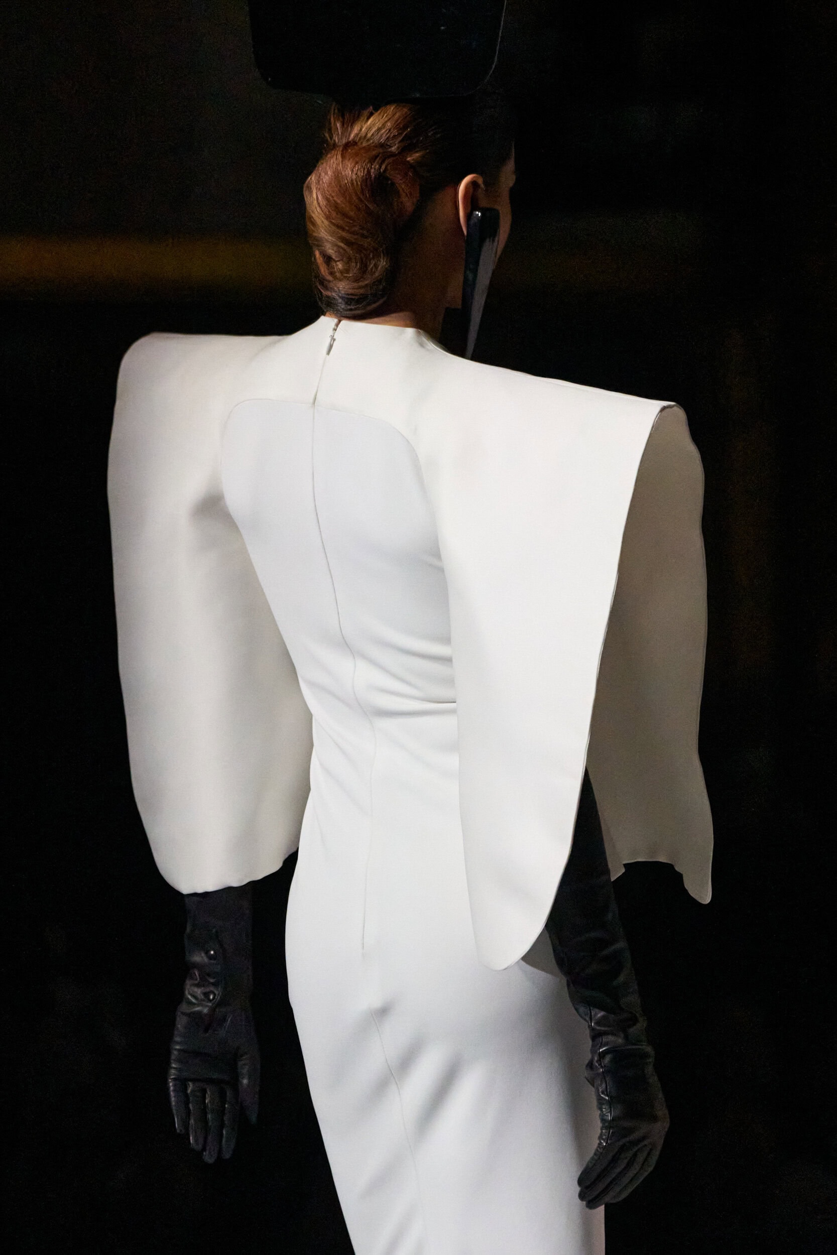 Stephane Rolland Spring 2026 Couture Fashion Show Details