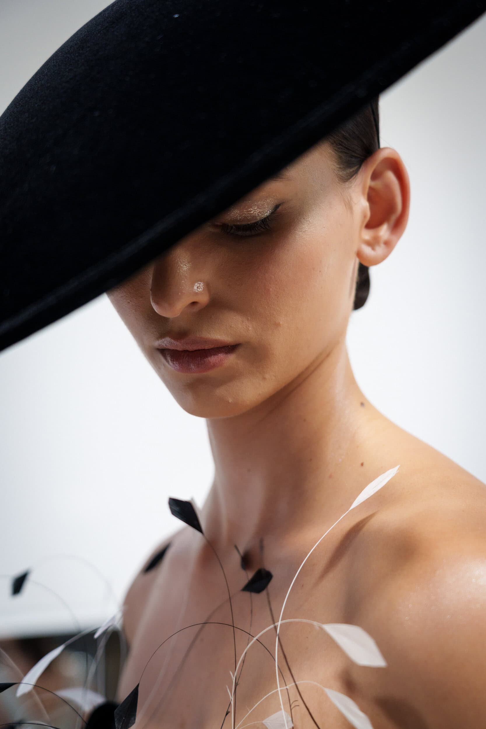 Tamara Ralph Spring 2026 Couture Fashion Show Backstage