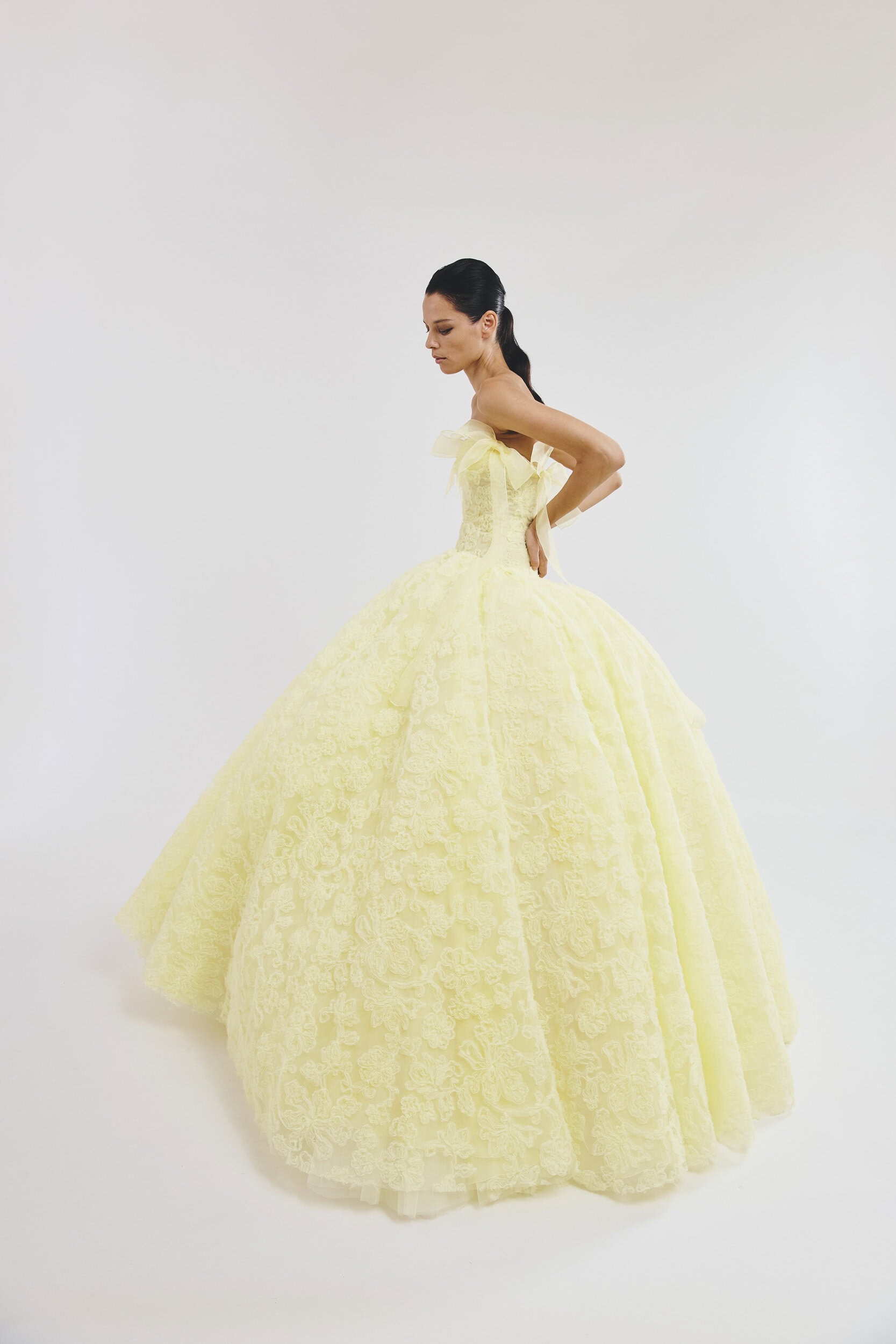 Giambattista Valli Spring 2026 Couture Fashion Show