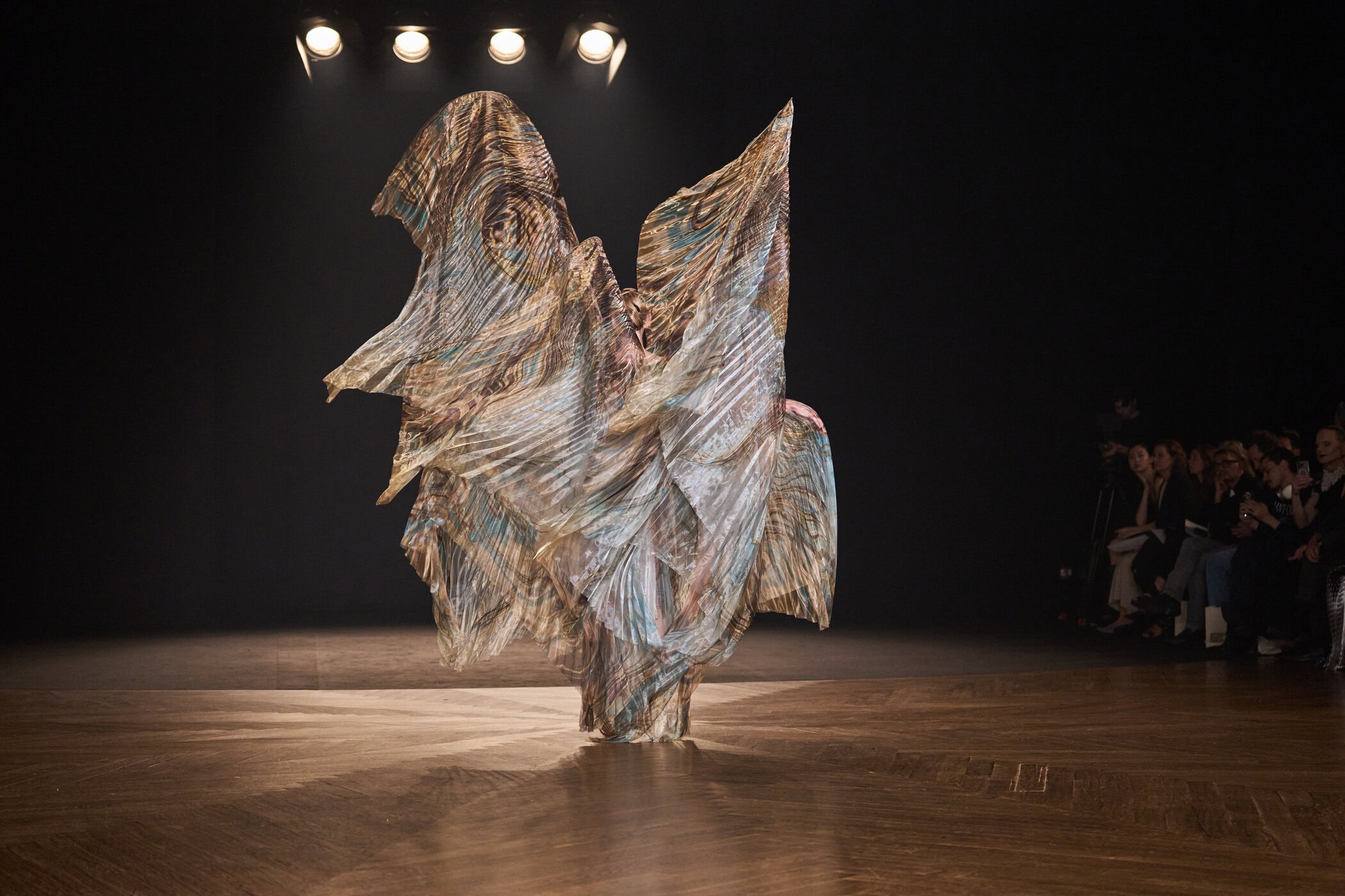 Iris Van Herpen Spring 2026 Couture Fashion Show Atmosphere