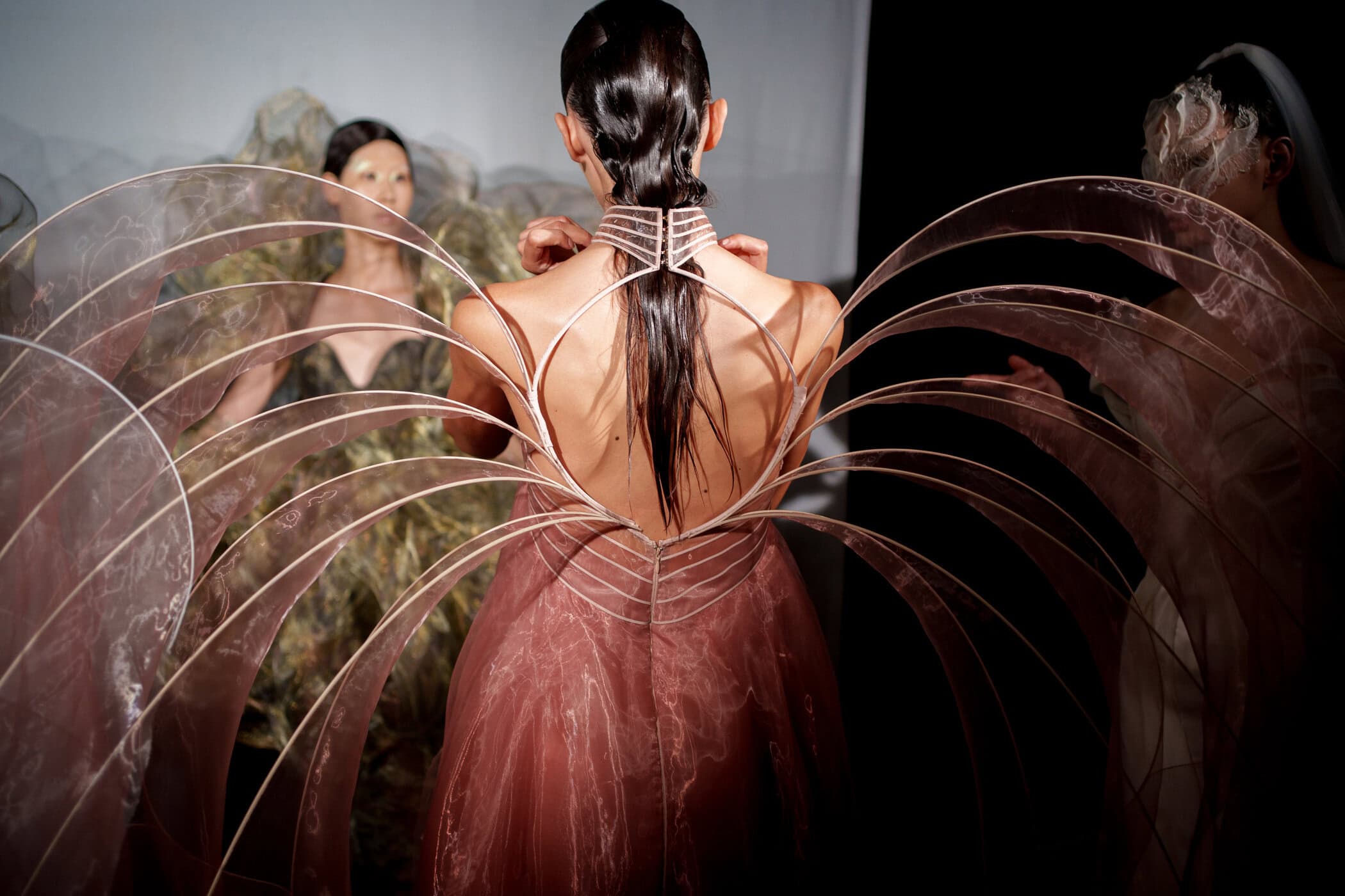 Iris Van Herpen Spring 2026 Couture Fashion Show Backstage