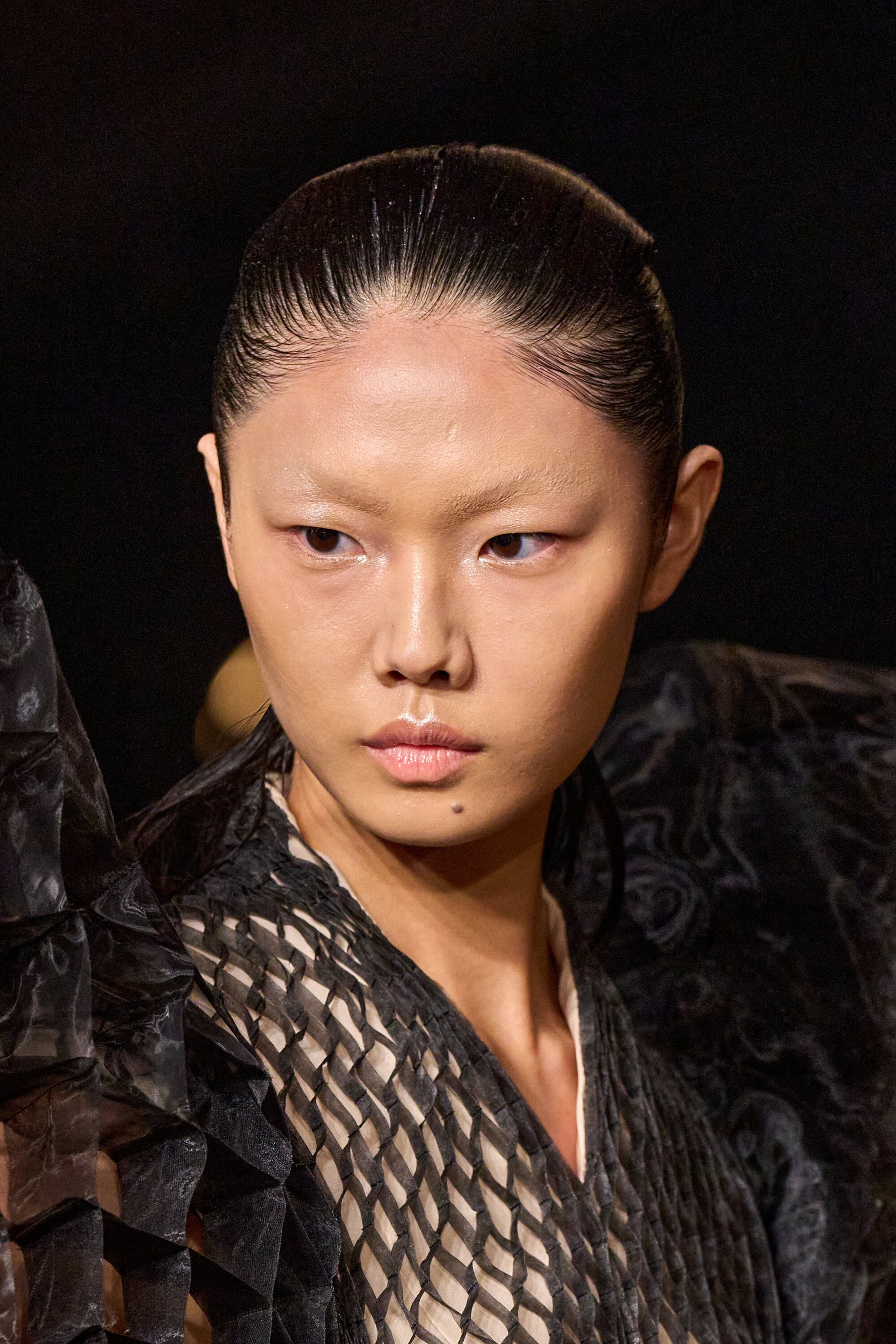 Iris Van Herpen Spring 2026 Couture Fashion Show Details