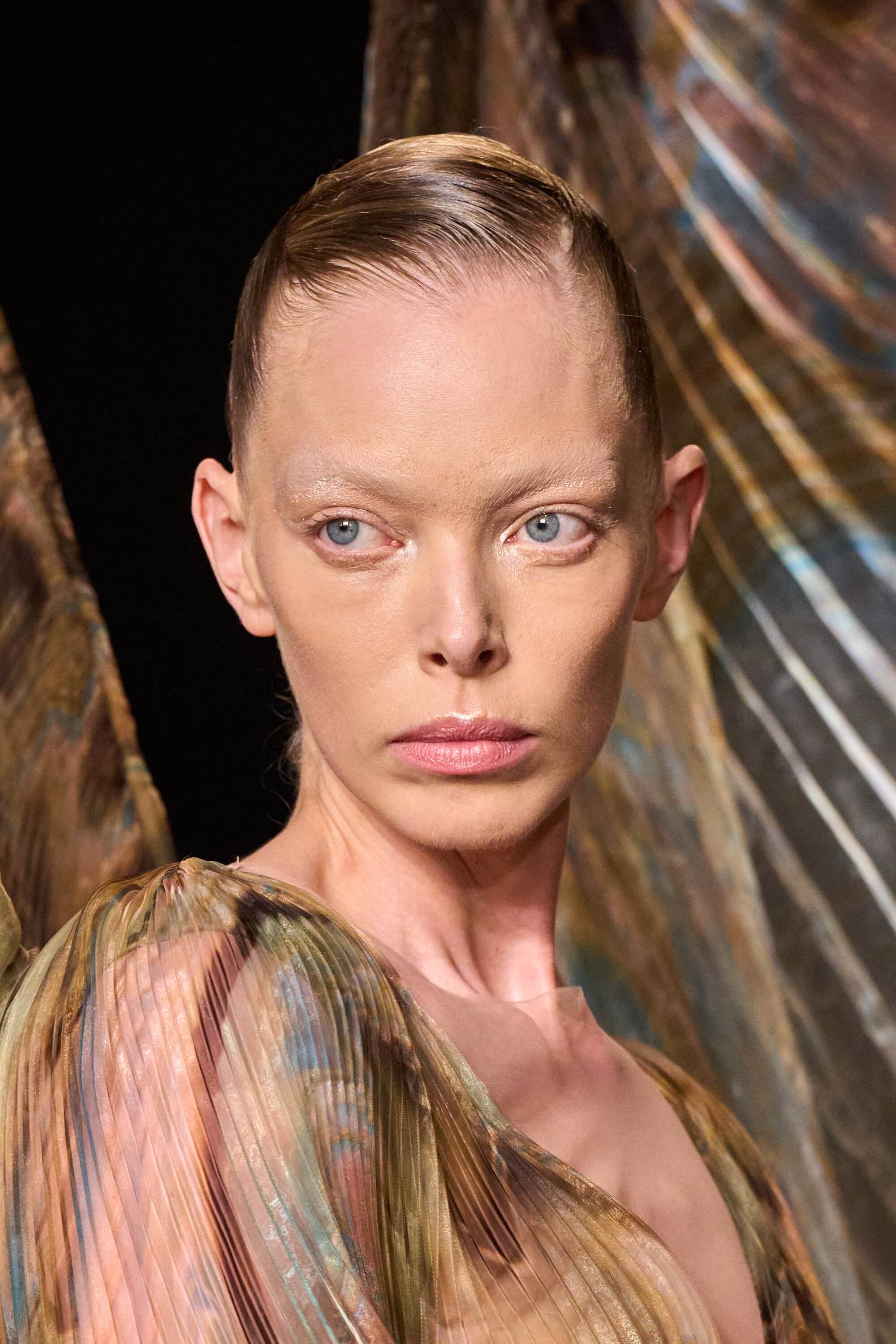 Iris Van Herpen Spring 2026 Couture Fashion Show Details