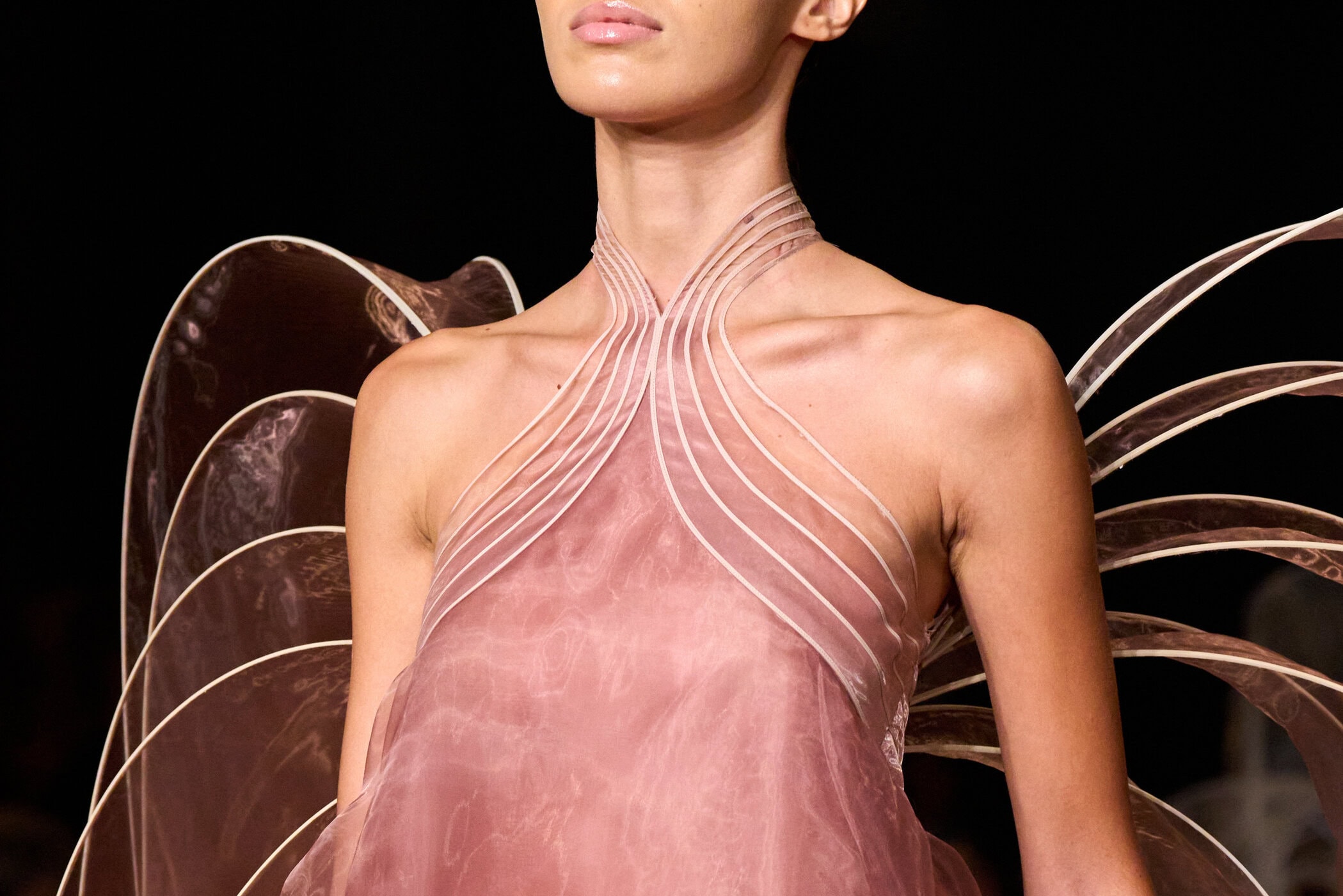 Iris Van Herpen Spring 2026 Couture Fashion Show Details