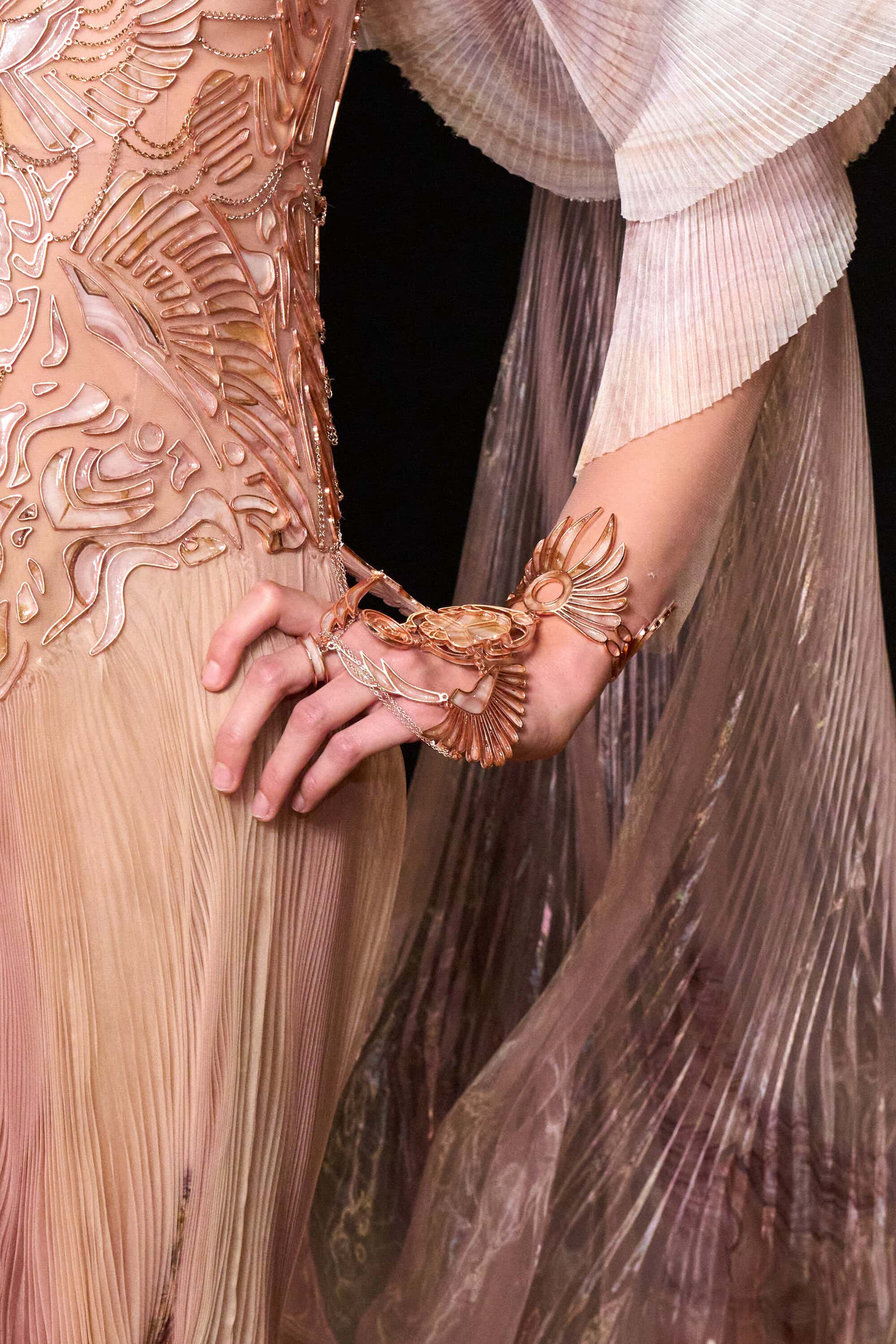 Iris Van Herpen Spring 2026 Couture Fashion Show Details