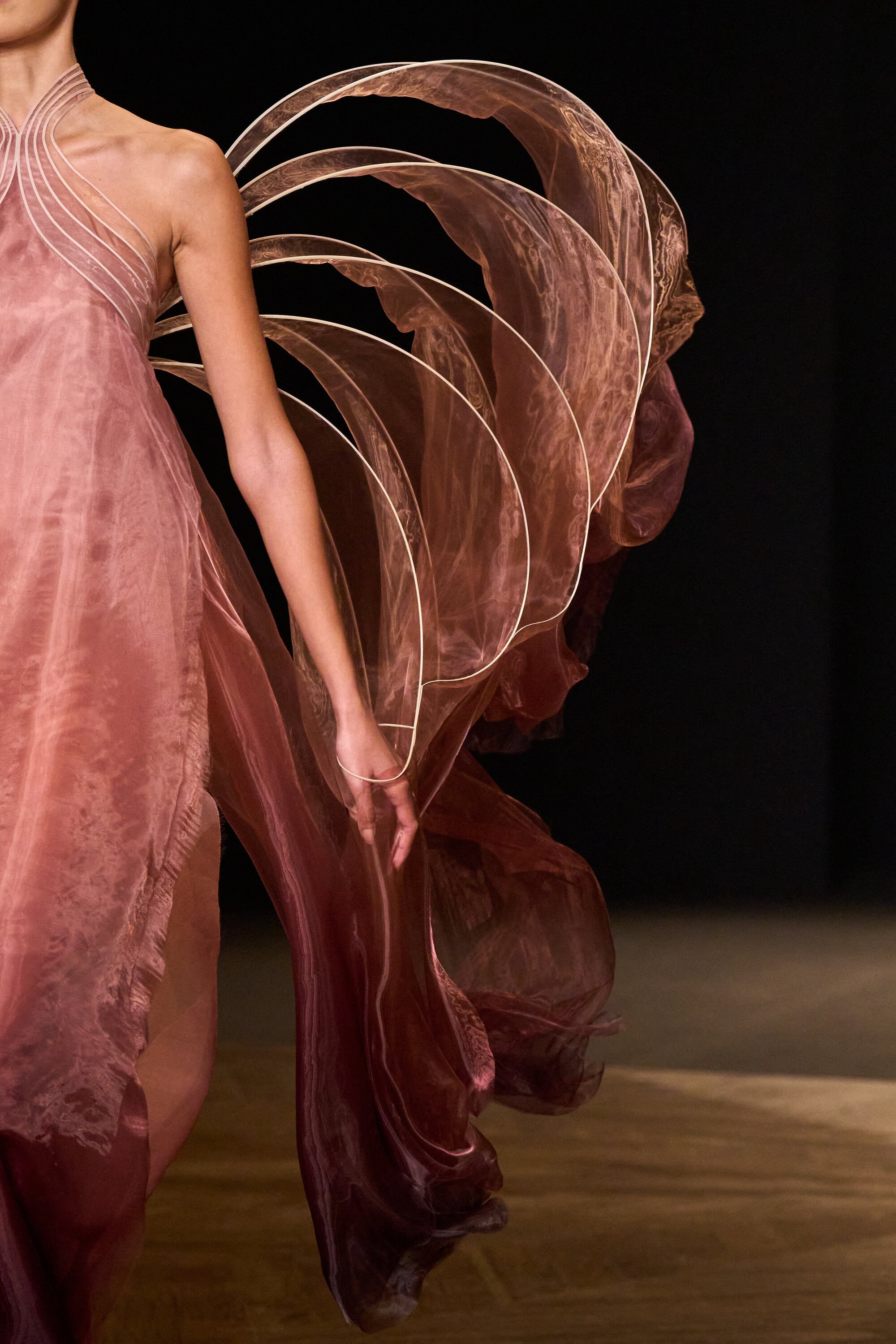 Iris Van Herpen Spring 2026 Couture Fashion Show Details