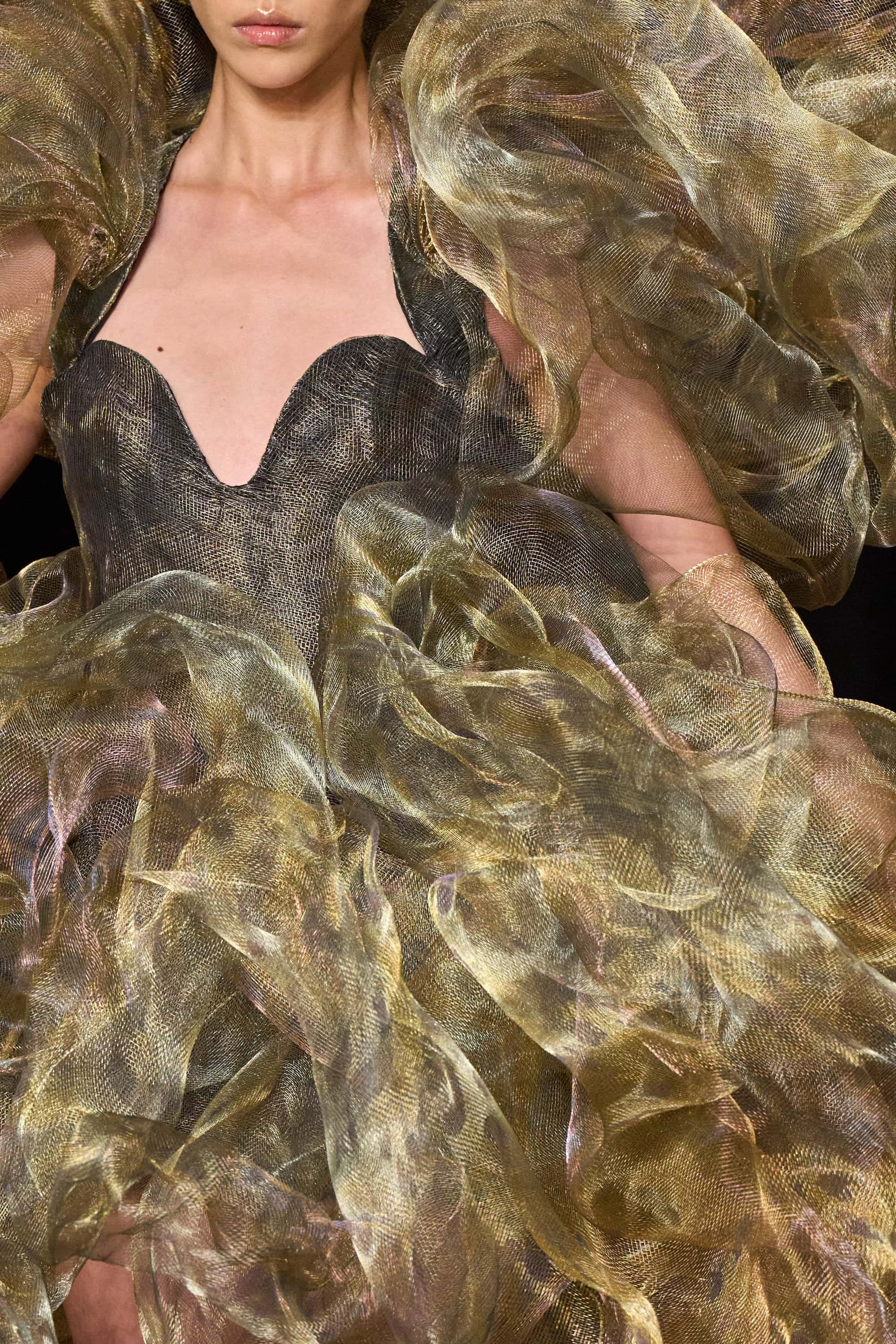 Iris Van Herpen Spring 2026 Couture Fashion Show Details