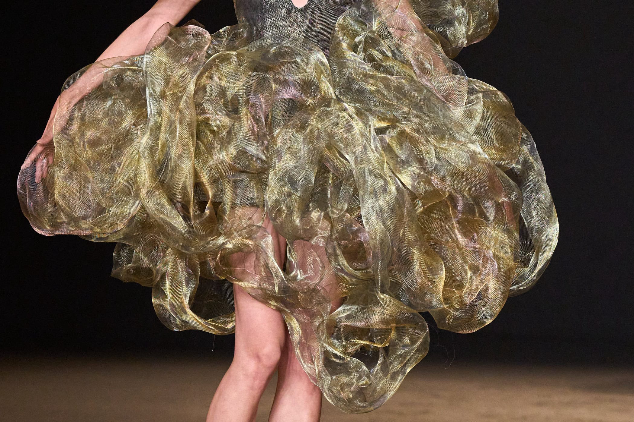 Iris Van Herpen Spring 2026 Couture Fashion Show Details