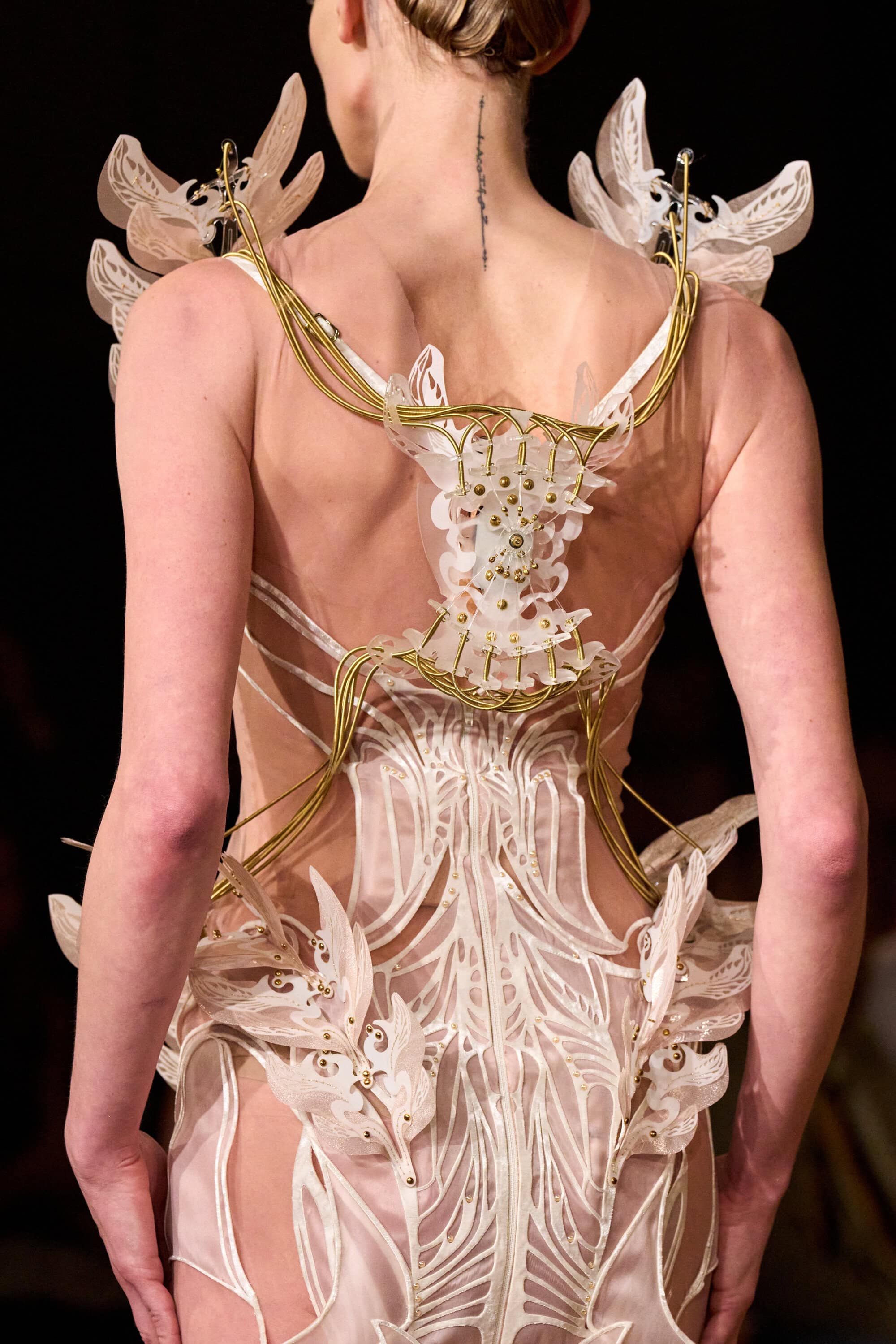 Iris Van Herpen Spring 2026 Couture Fashion Show Details