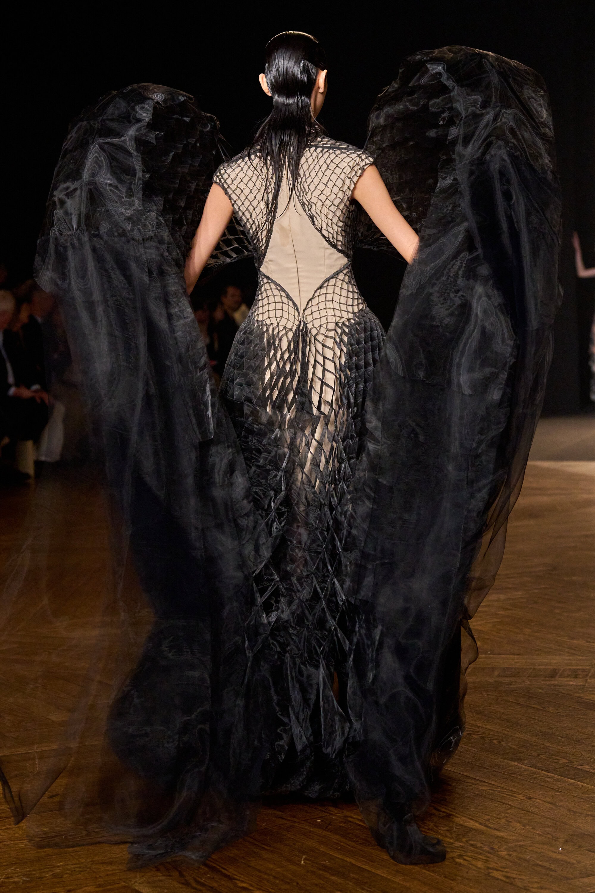 Iris Van Herpen Spring 2026 Couture Fashion Show Details