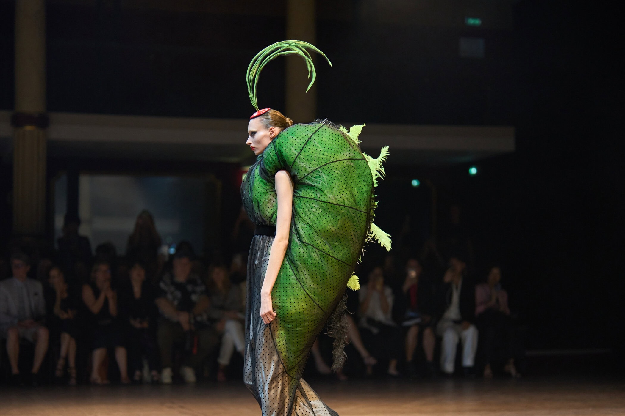 Viktor & Rolf Fall 2025 Couture Fashion Show Atmosphere