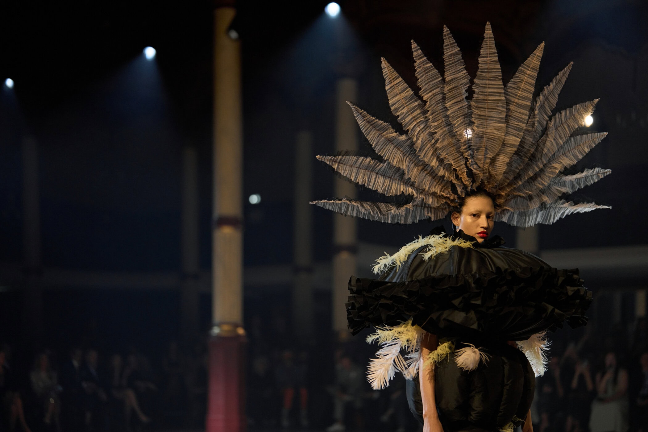 Viktor & Rolf Fall 2025 Couture Fashion Show Atmosphere