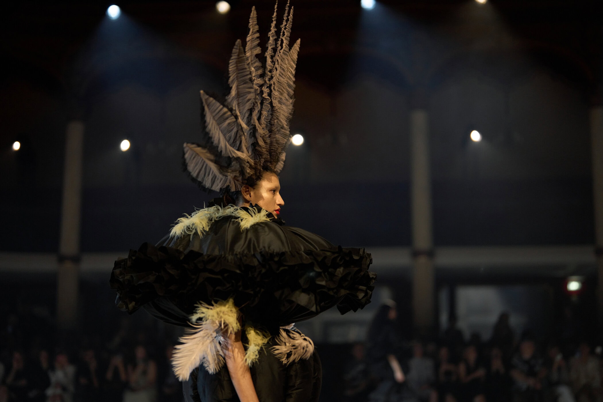 Viktor & Rolf Fall 2025 Couture Fashion Show Atmosphere