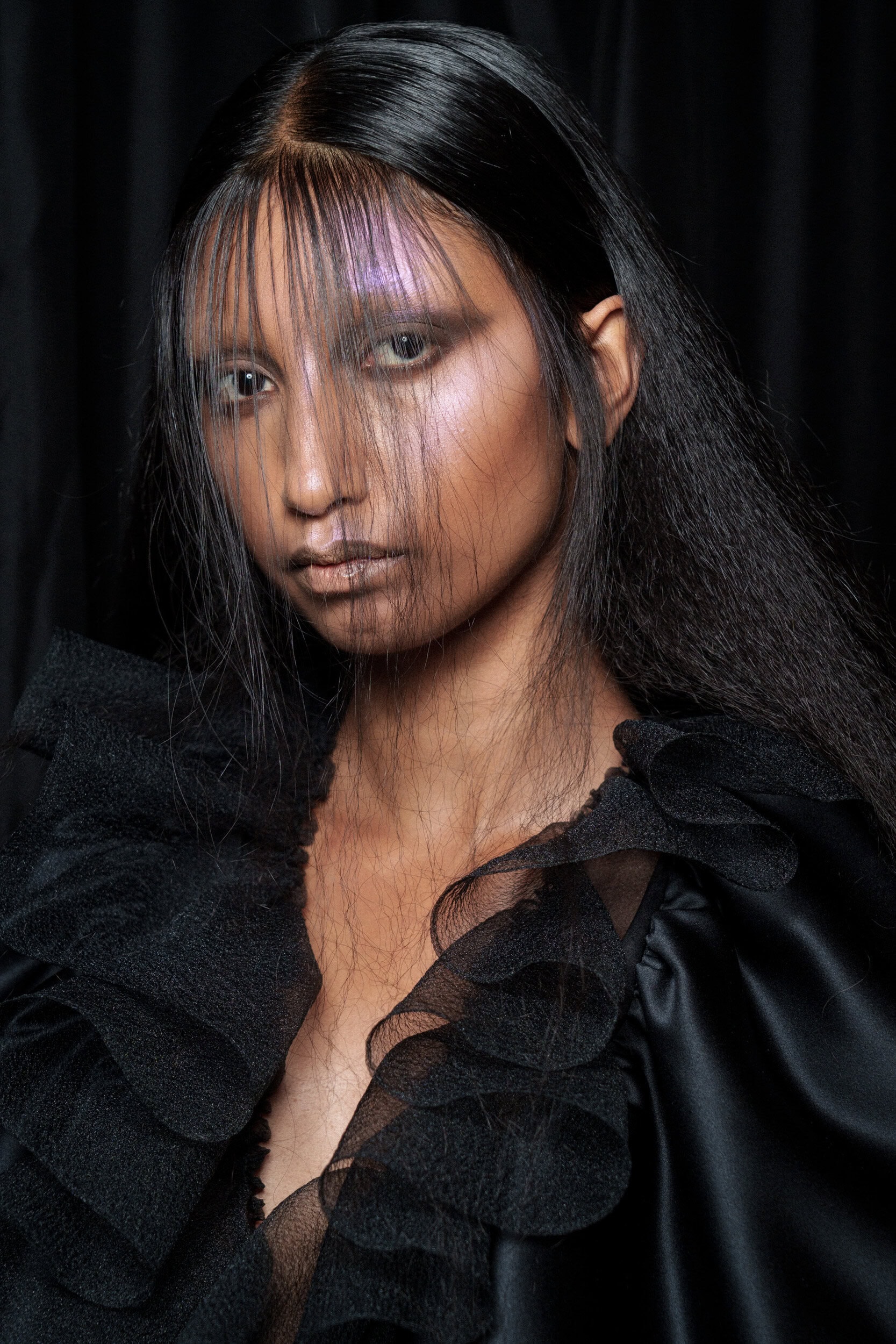 Viktor & Rolf Fall 2025 Couture Fashion Show Backstage