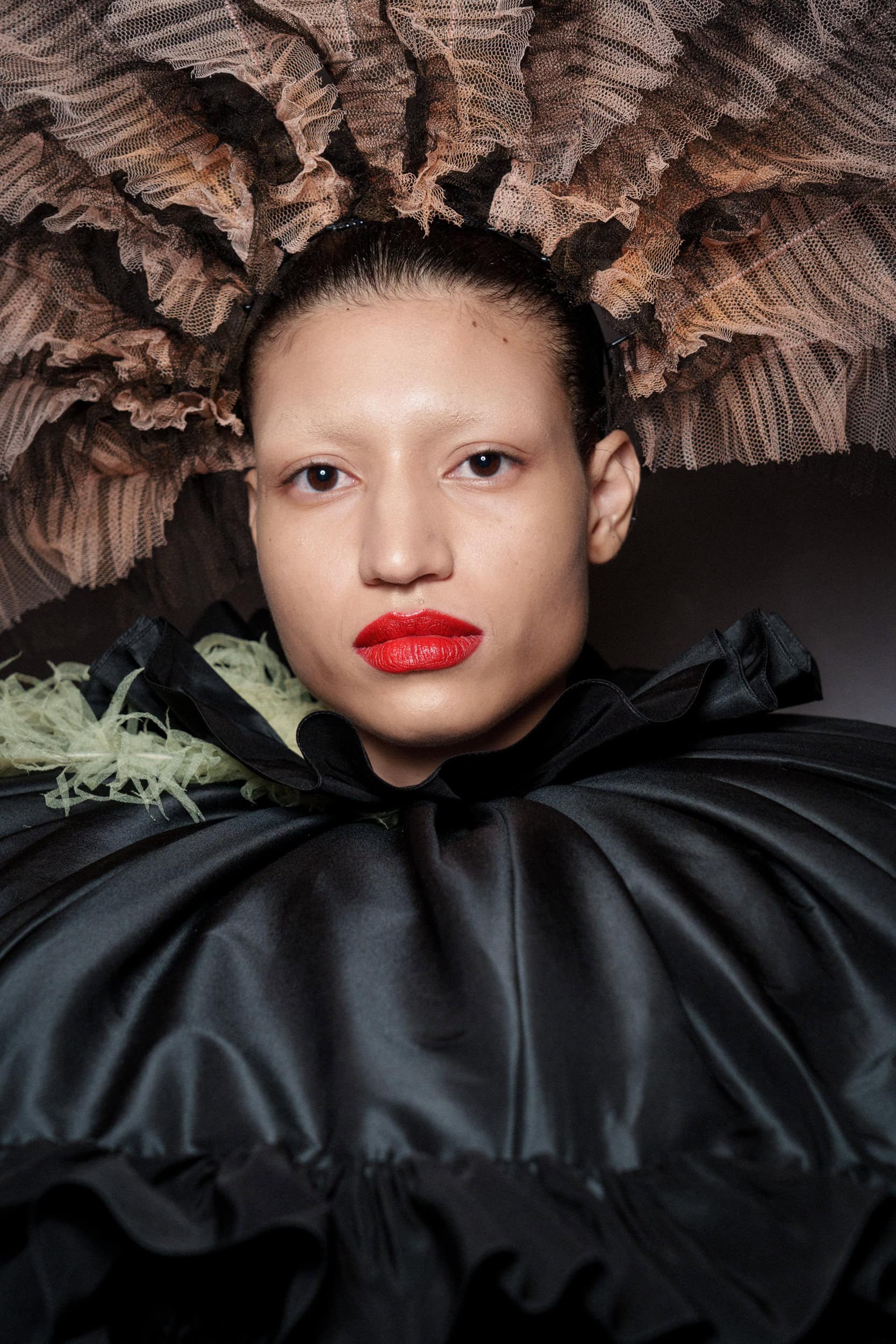 Viktor & Rolf Fall 2025 Couture Fashion Show Backstage