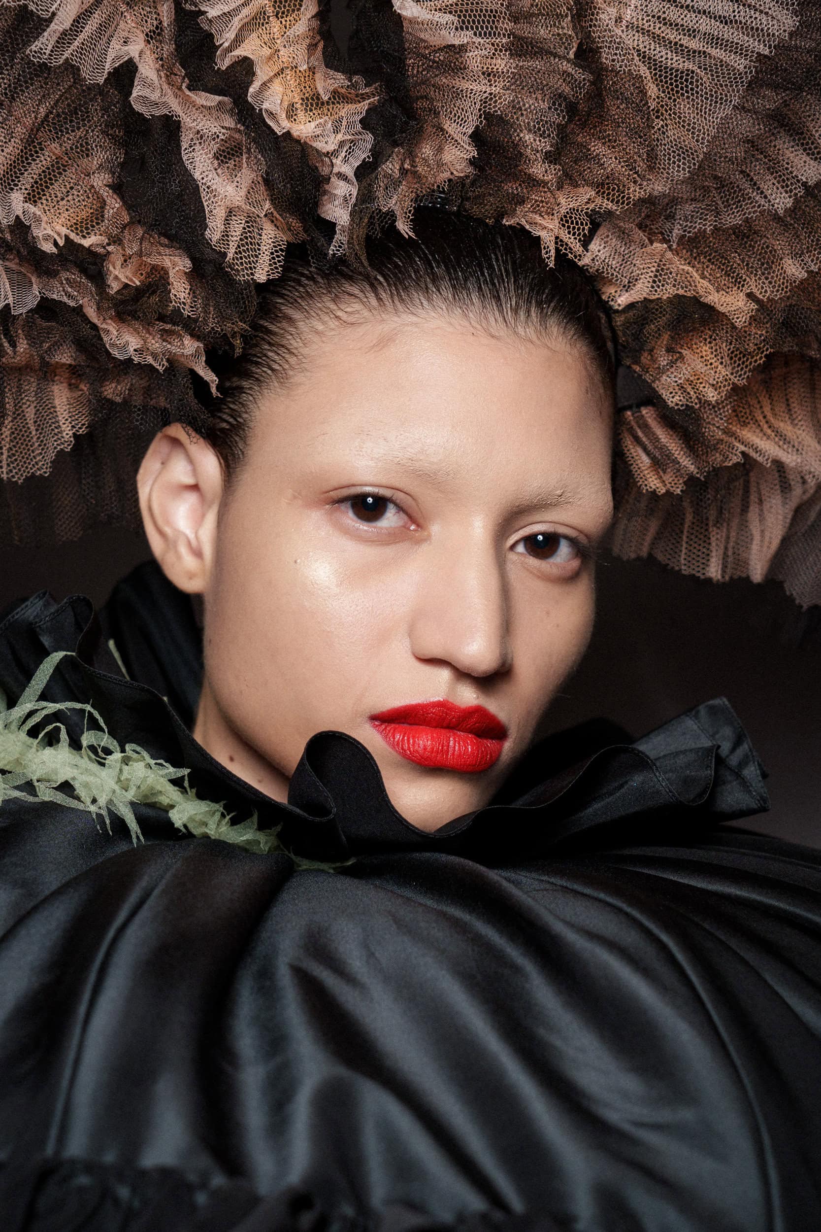 Viktor & Rolf Fall 2025 Couture Fashion Show Backstage