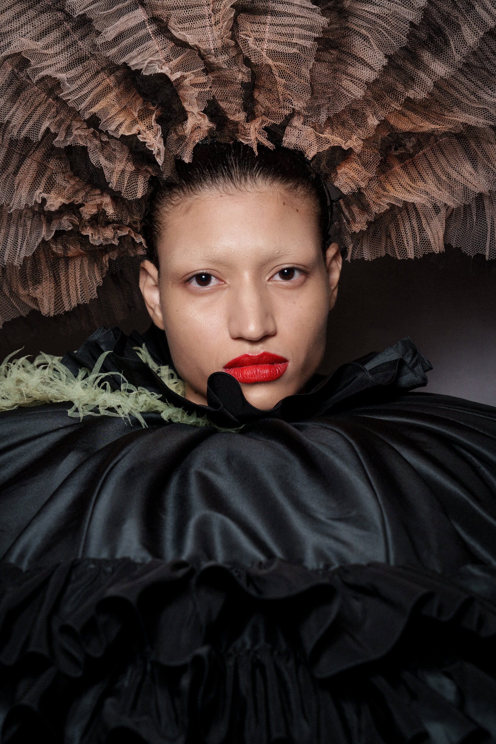 Viktor & Rolf Fall 2025 Couture Fashion Show Backstage