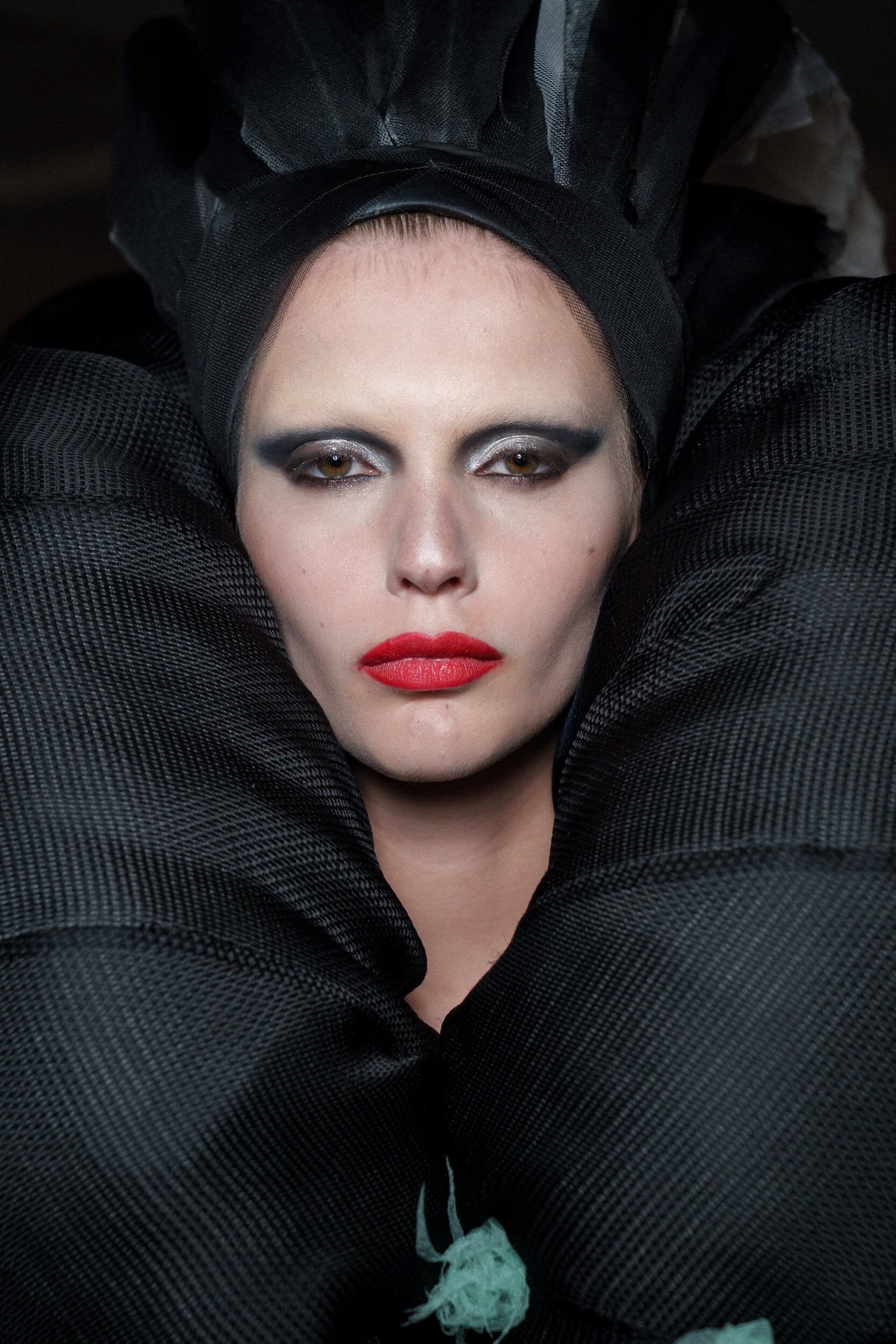 Viktor & Rolf Fall 2025 Couture Fashion Show Backstage