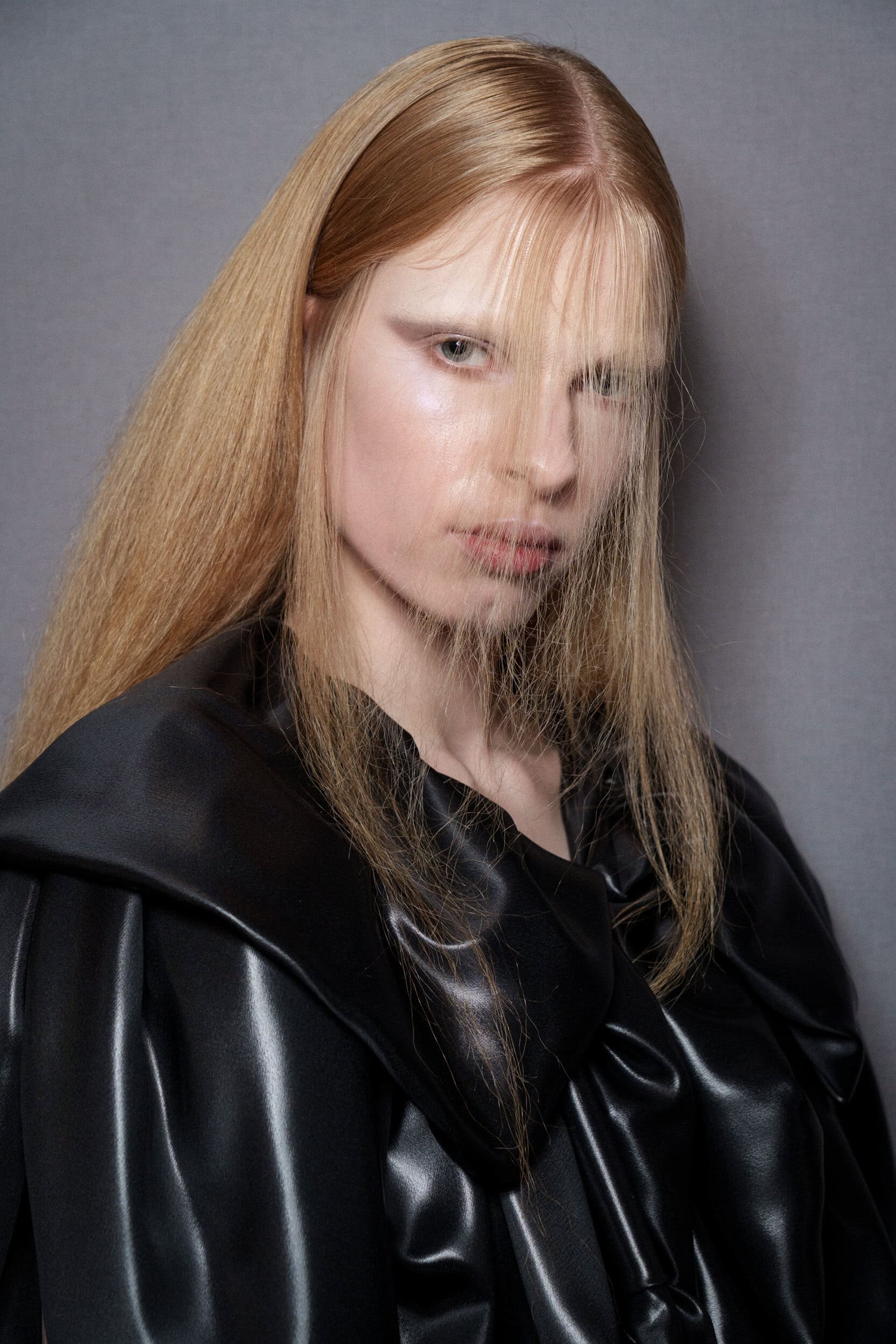 Viktor & Rolf Fall 2025 Couture Fashion Show Backstage