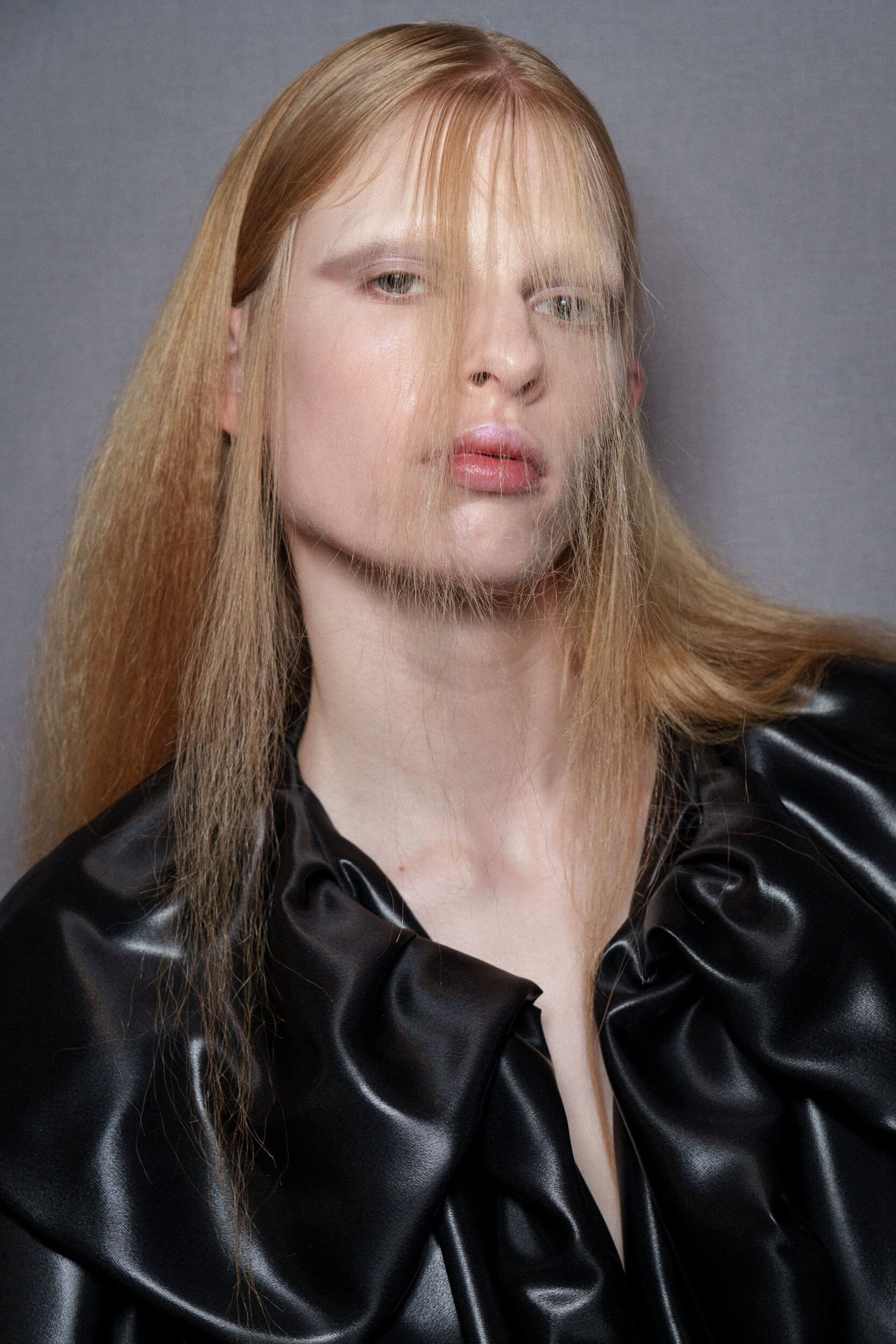 Viktor & Rolf Fall 2025 Couture Fashion Show Backstage