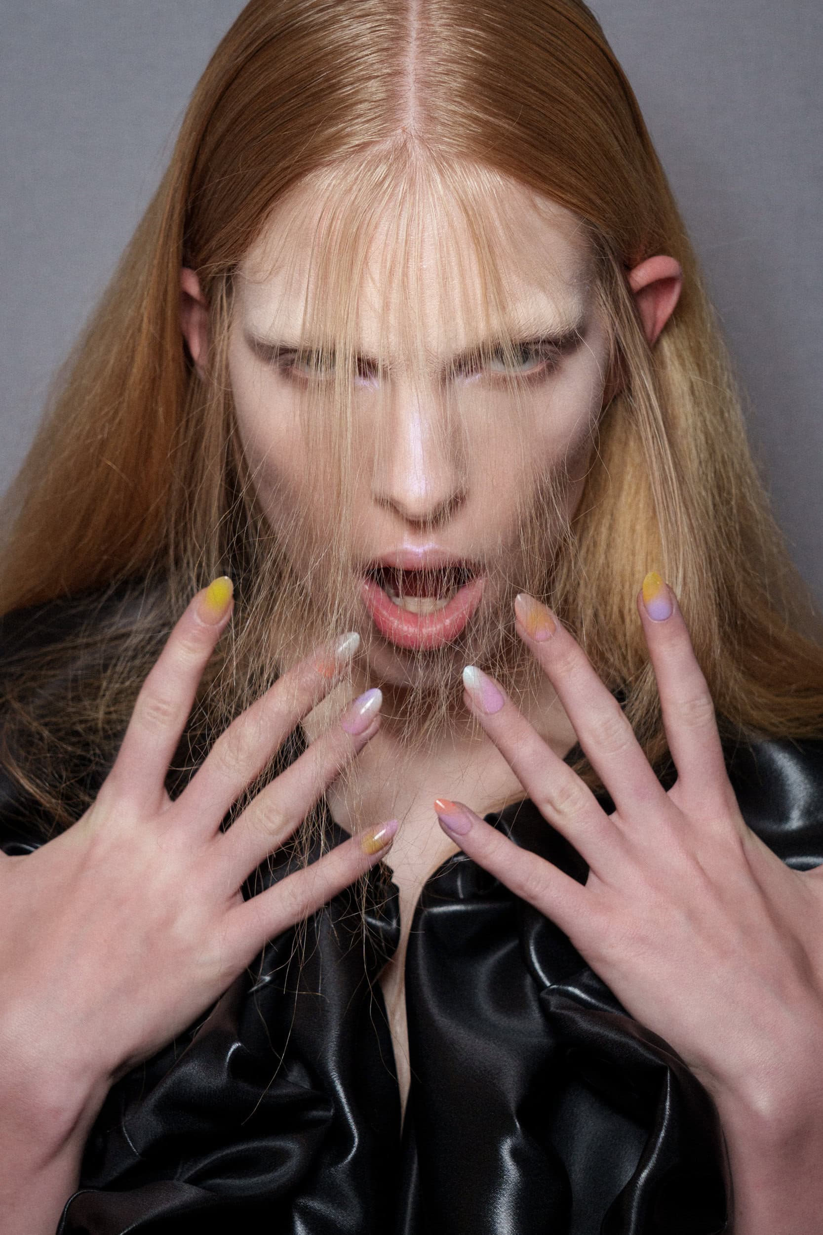 Viktor & Rolf Fall 2025 Couture Fashion Show Backstage