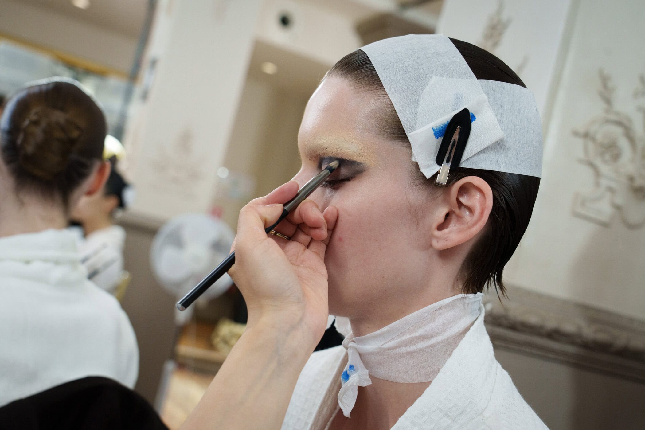 Viktor & Rolf Fall 2025 Couture Fashion Show Backstage