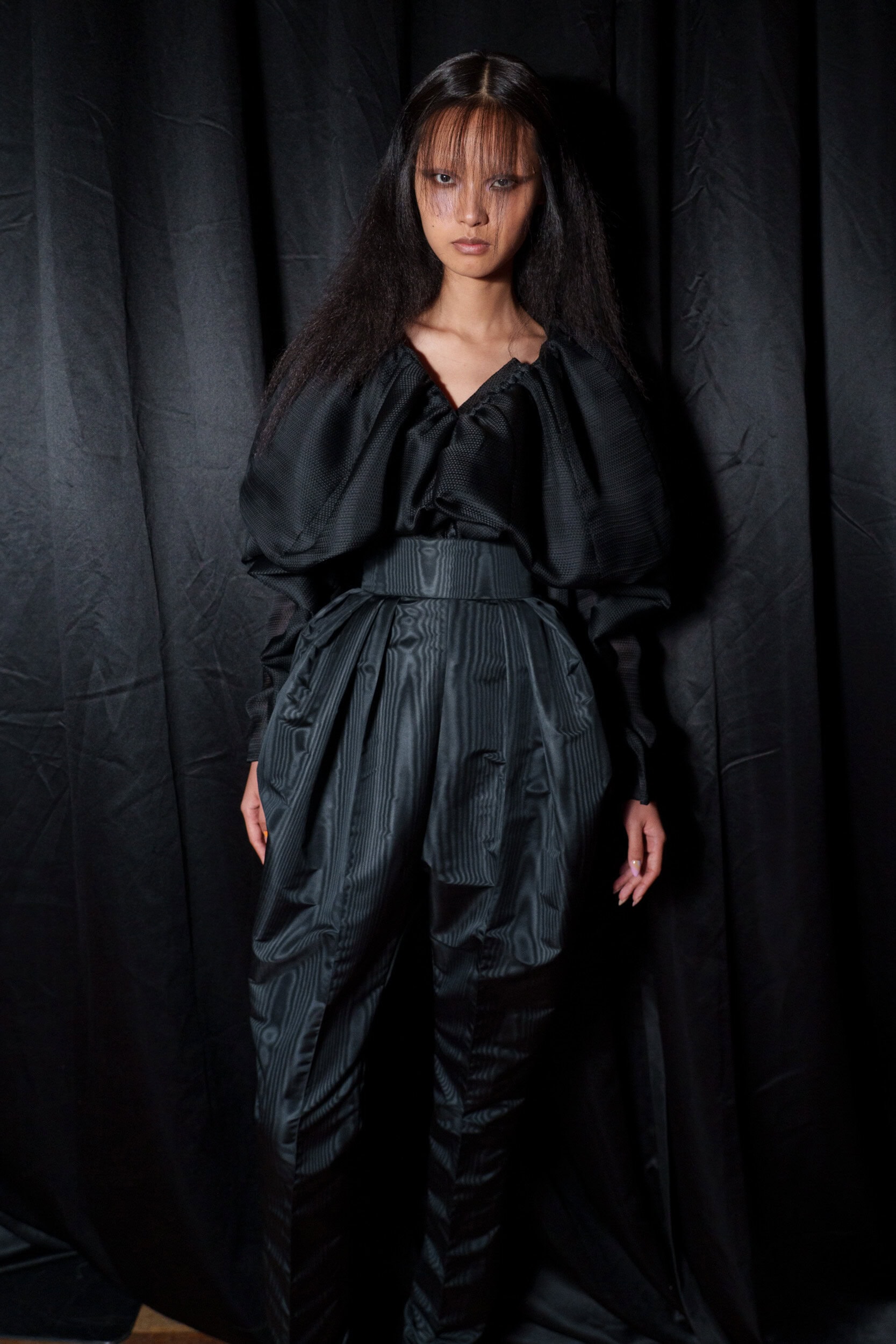Viktor & Rolf Fall 2025 Couture Fashion Show Backstage