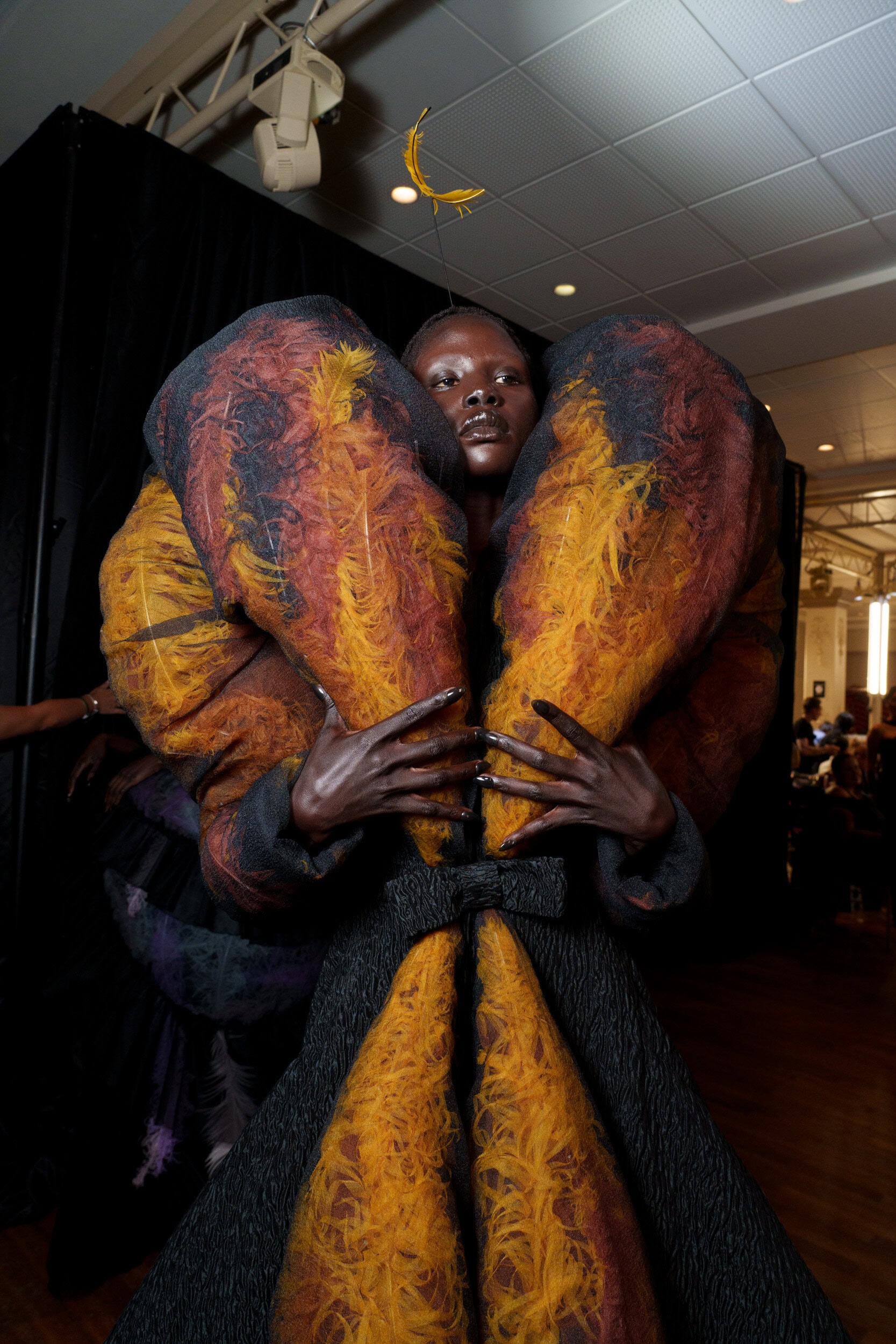 Viktor & Rolf Fall 2025 Couture Fashion Show Backstage