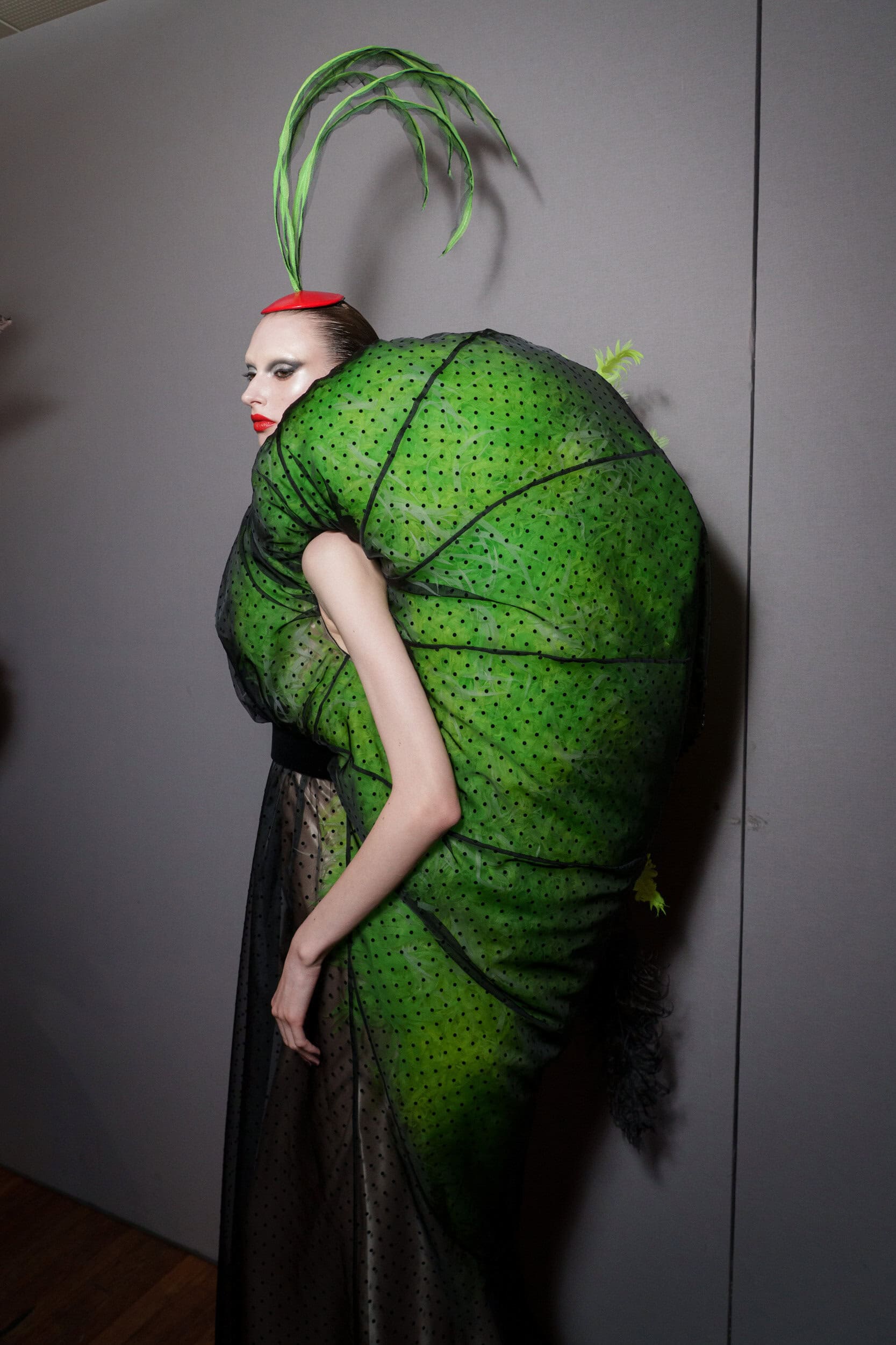 Viktor & Rolf Fall 2025 Couture Fashion Show Backstage