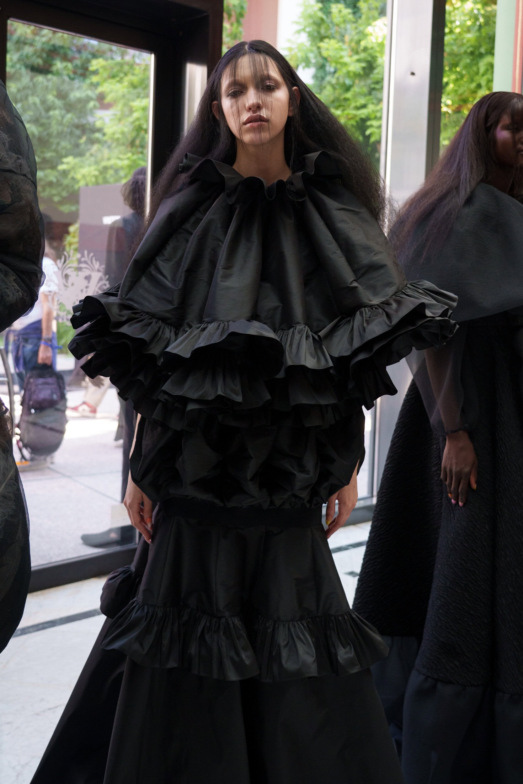 Viktor & Rolf Fall 2025 Couture Fashion Show Backstage