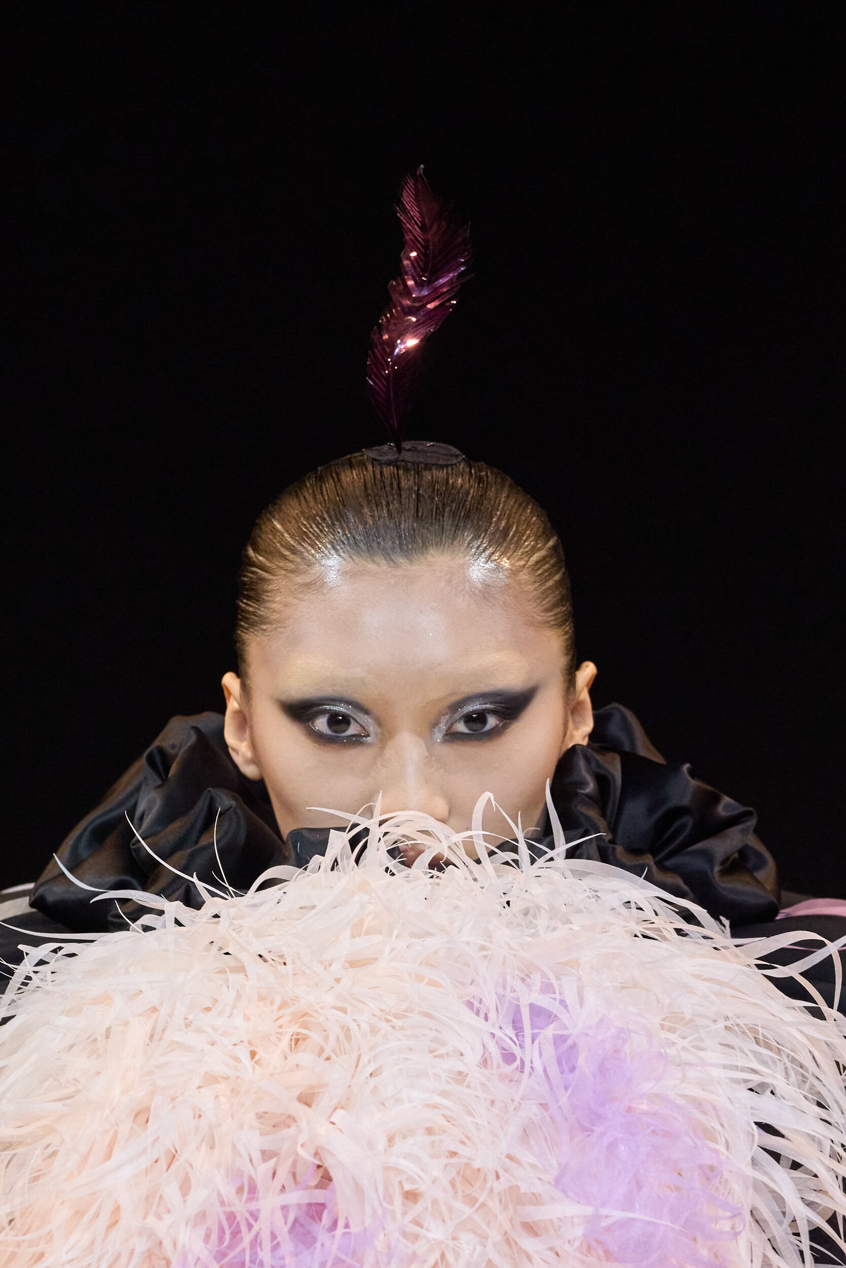 Viktor & Rolf Fall 2025 Couture Fashion Show Details