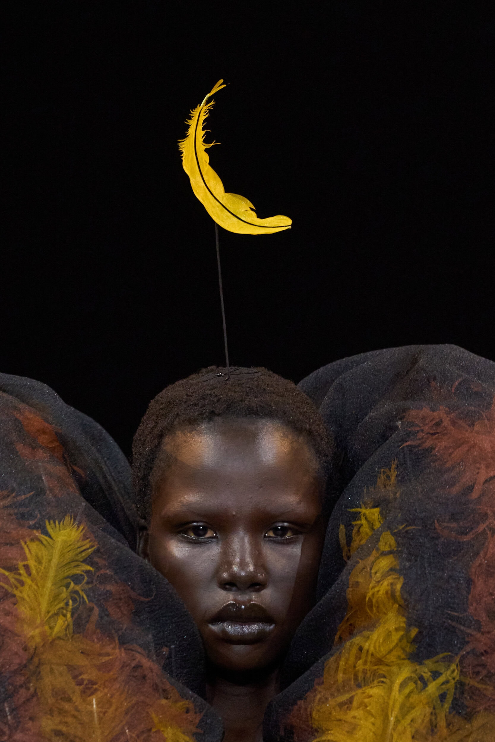 Viktor & Rolf Fall 2025 Couture Fashion Show Details