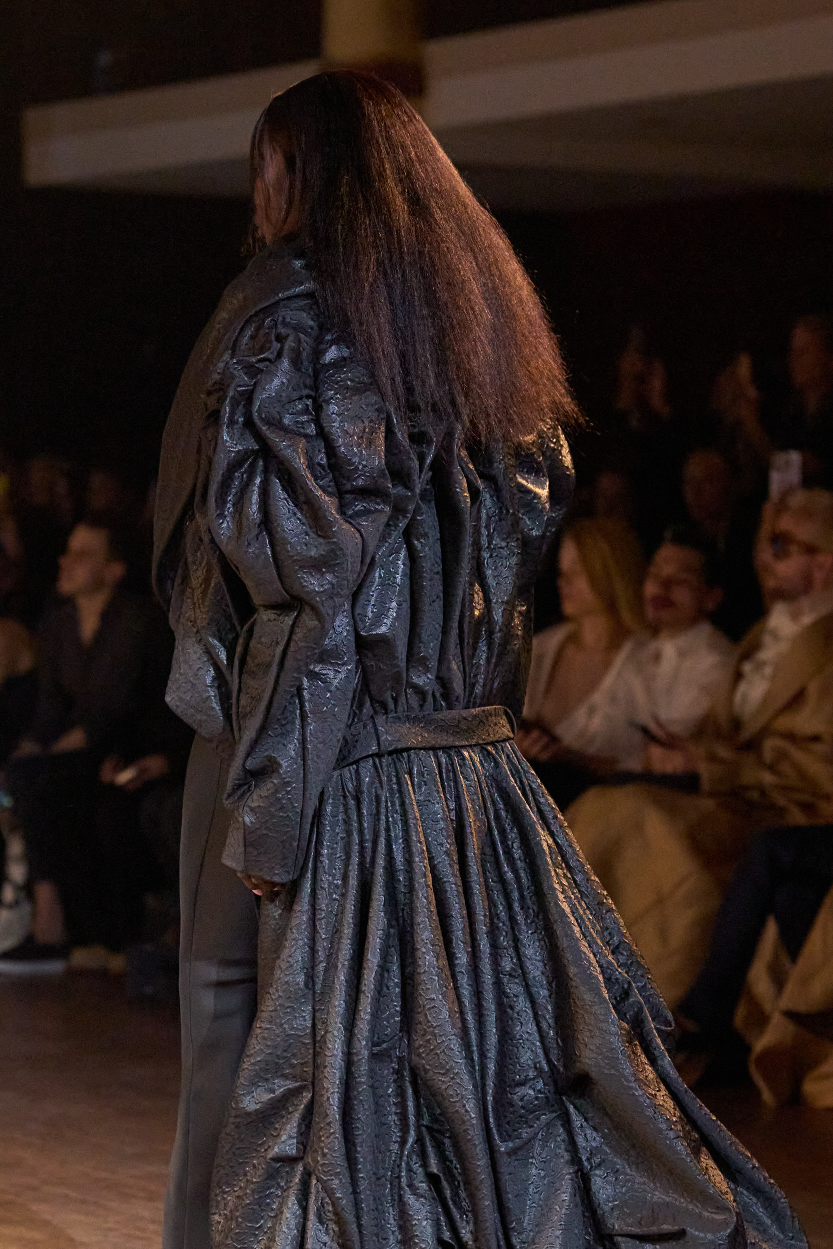 Viktor & Rolf Fall 2025 Couture Fashion Show Details