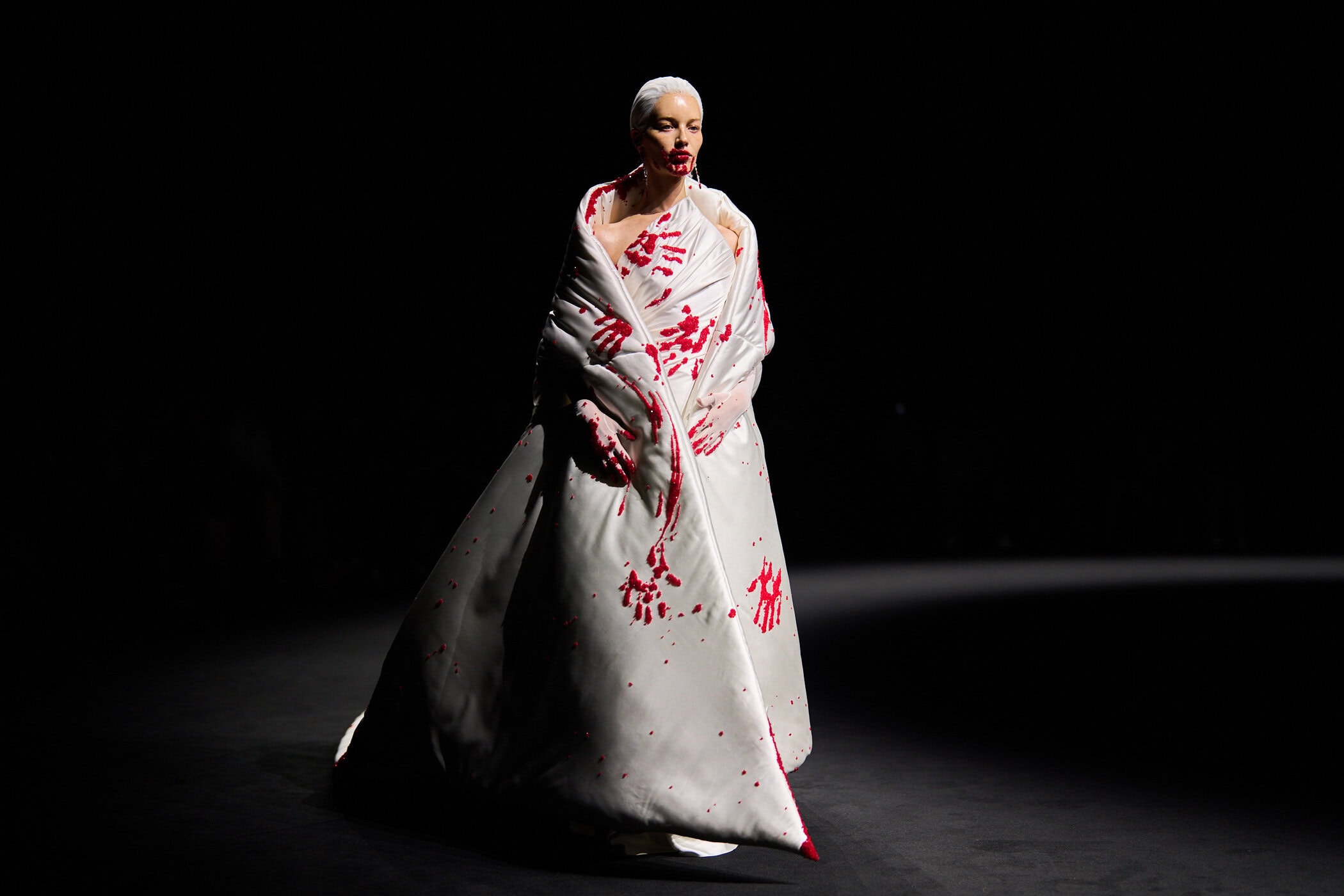 Robert Wun Fall 2025 Couture Fashion Show Atmosphere