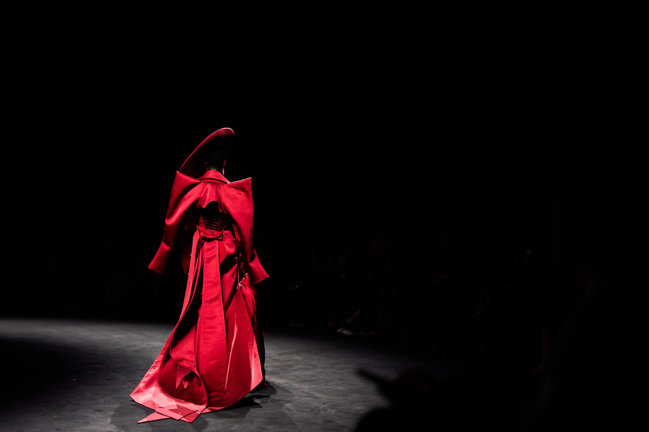 Robert Wun Fall 2025 Couture Fashion Show Atmosphere