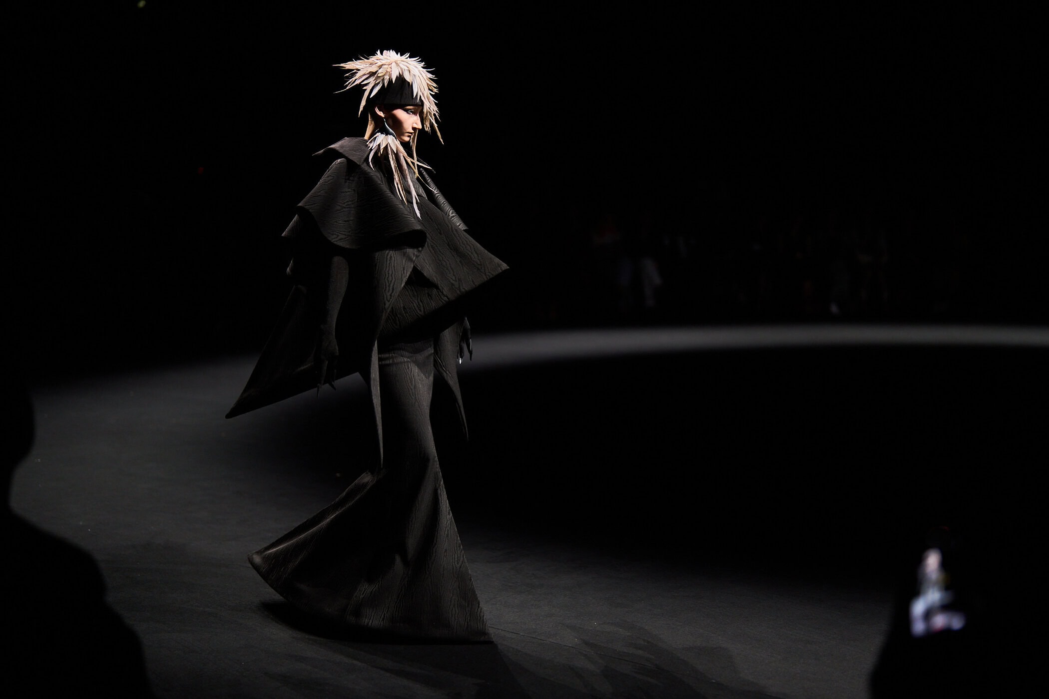 Robert Wun Fall 2025 Couture Fashion Show Atmosphere