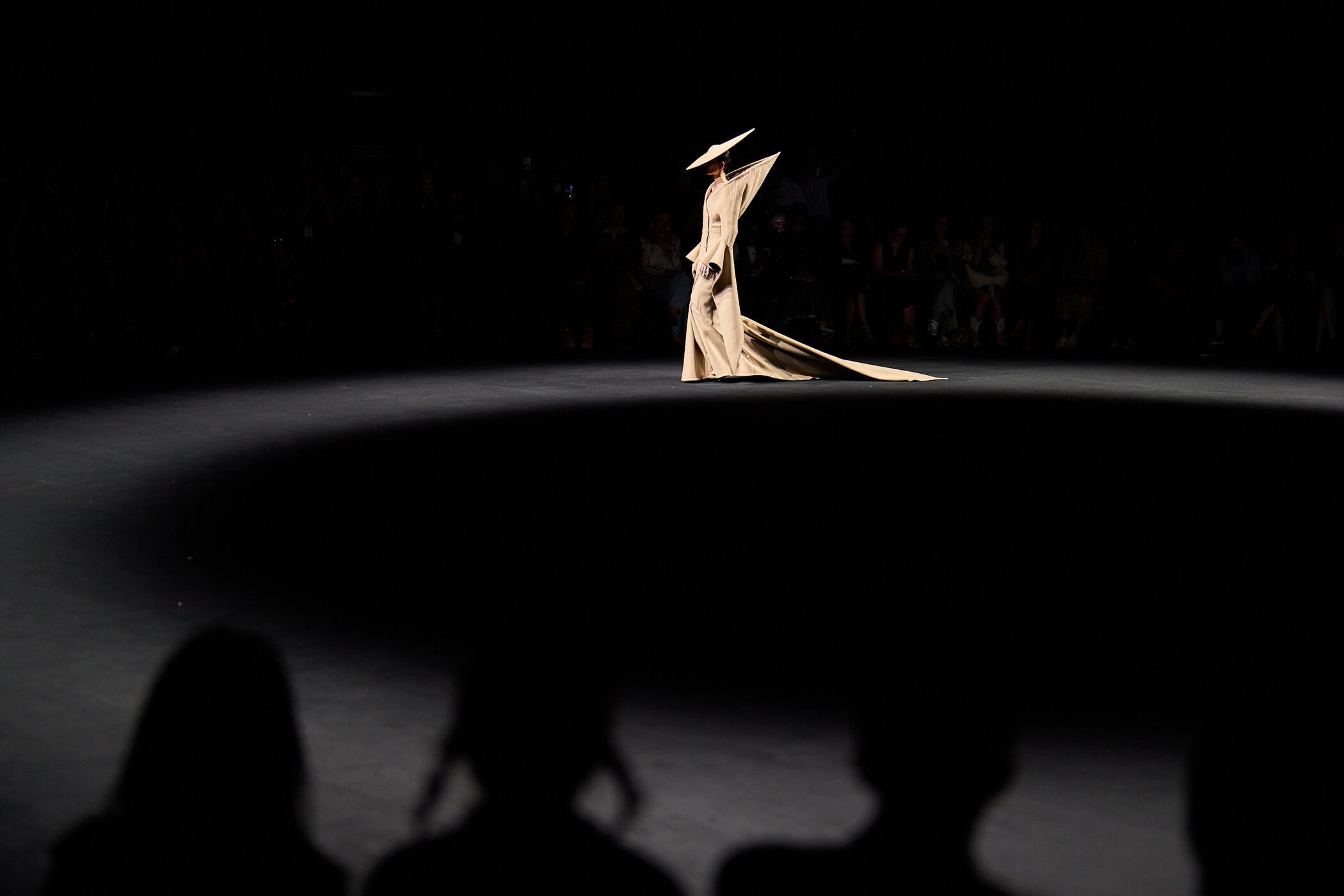 Robert Wun Fall 2025 Couture Fashion Show Atmosphere