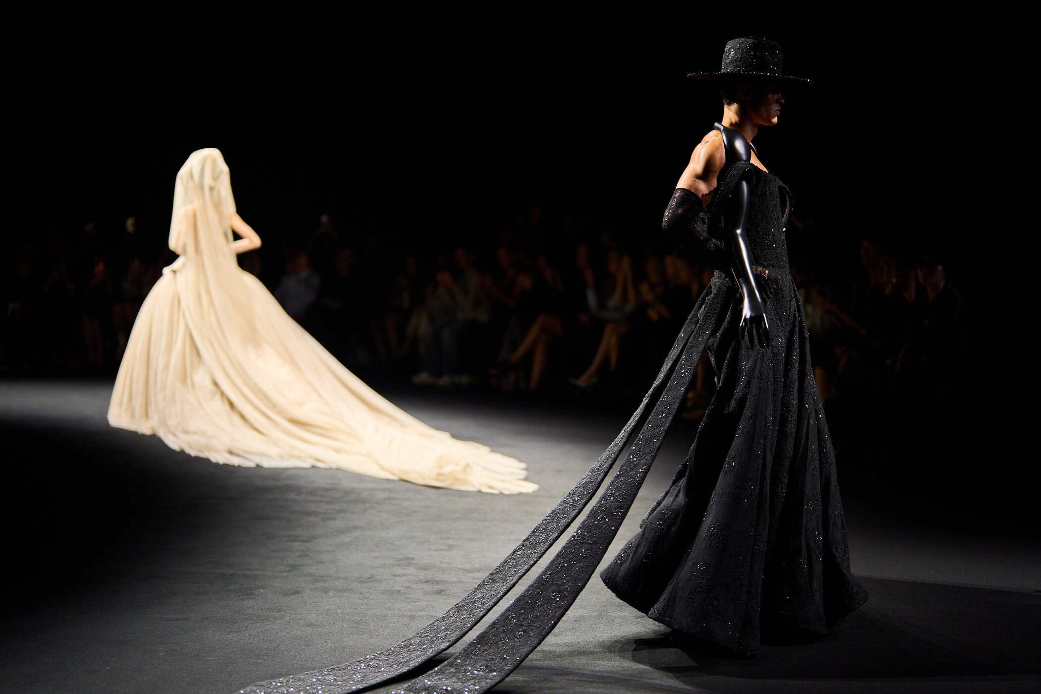 Robert Wun Fall 2025 Couture Fashion Show Atmosphere
