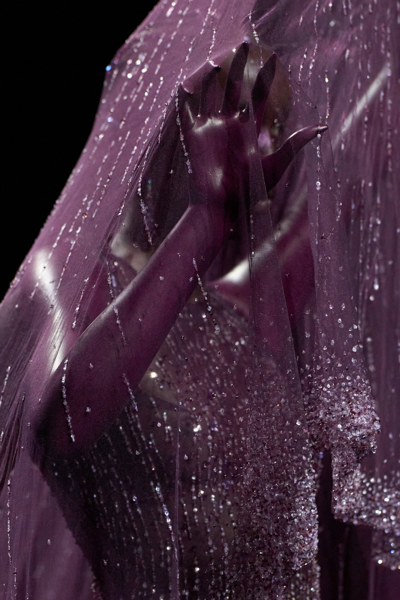 Robert Wun Fall 2025 Couture Fashion Show Details