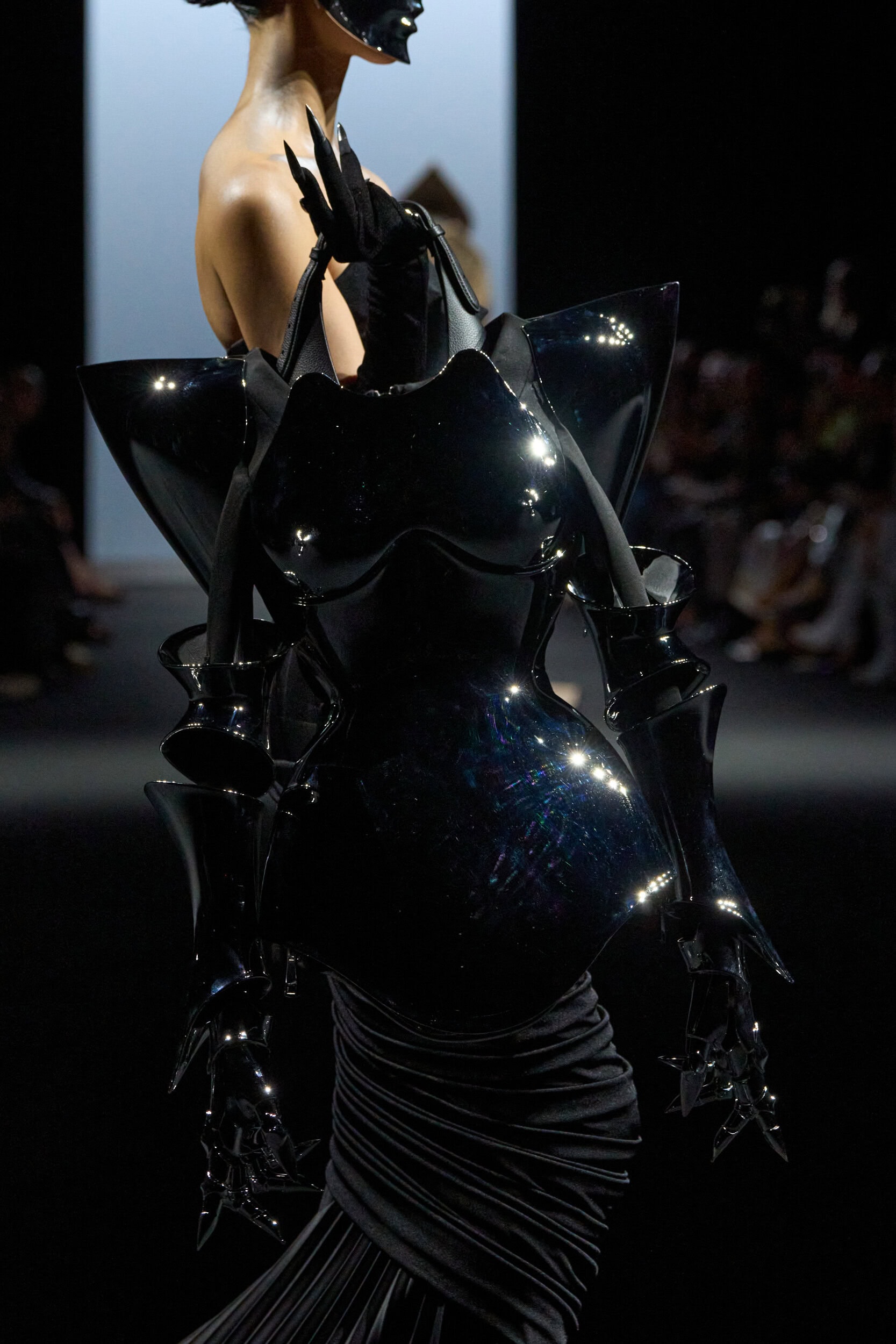 Robert Wun Fall 2025 Couture Fashion Show Details