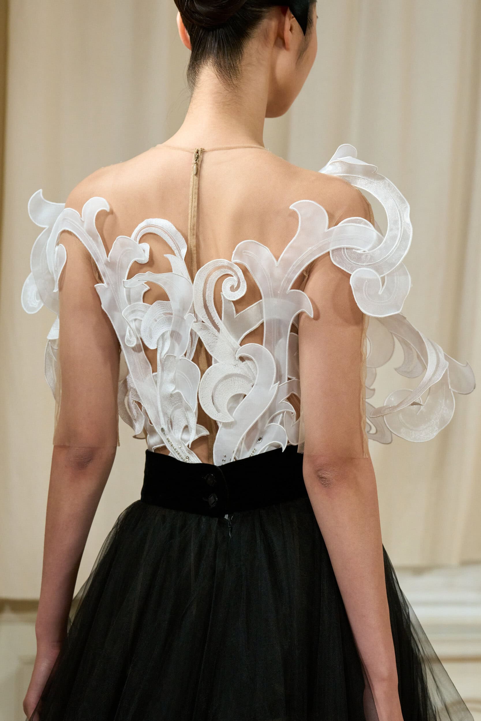 Yanina Couture Spring 2026 Couture Fashion Show Details