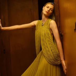 Proenza Schouler Fall 2025 Ad Campaign-004