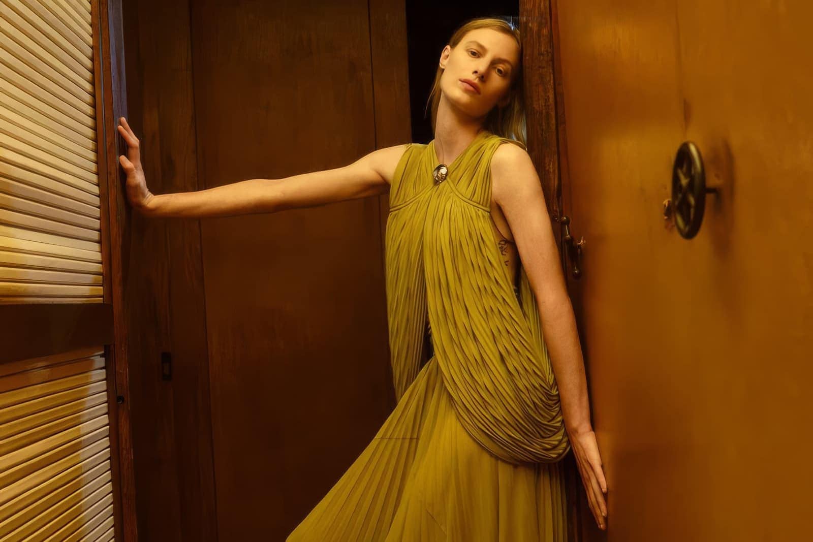 Proenza Schouler Fall 2025 Ad Campaign-004