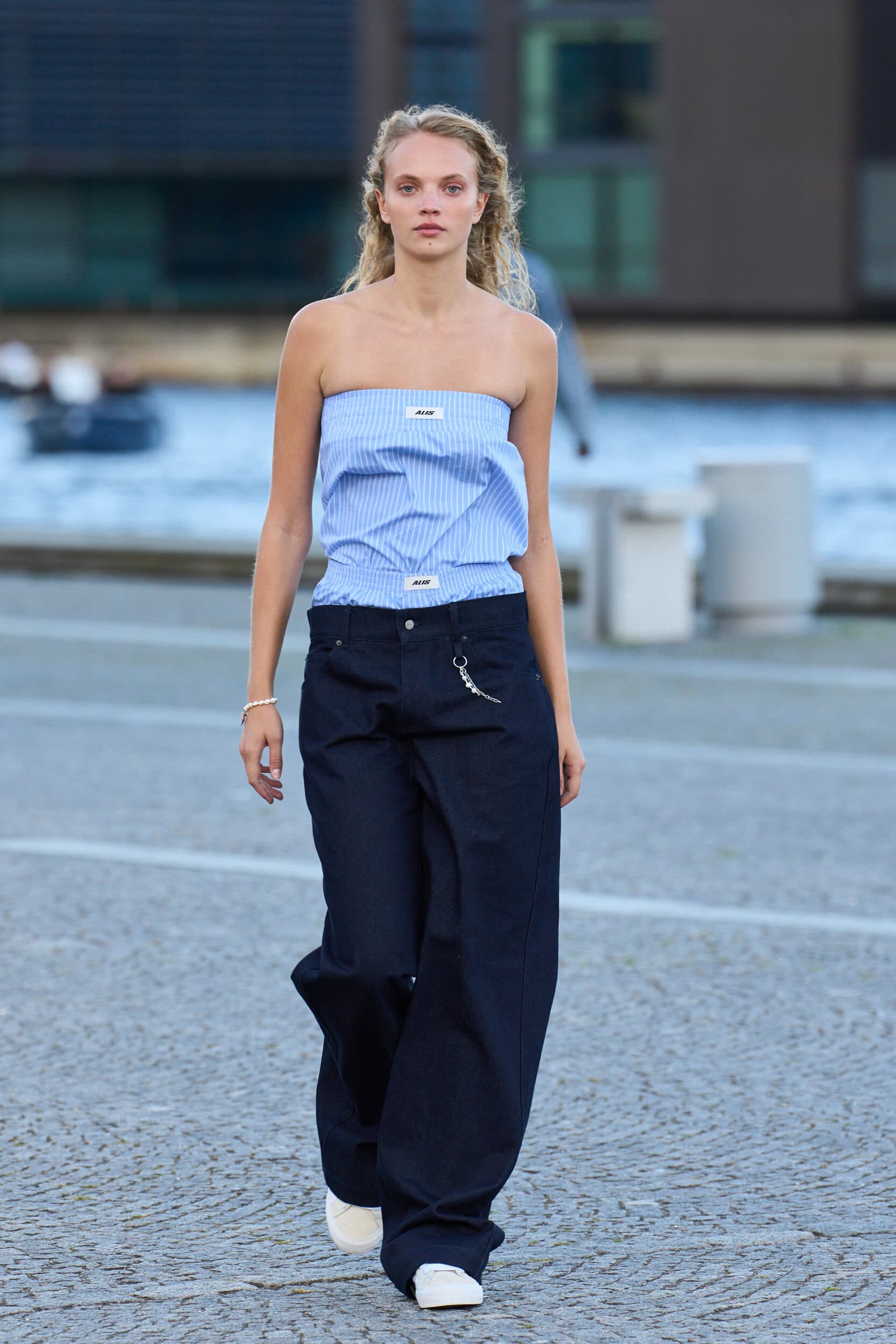 Alis Full Lenght Spring 2026 Fashion Show 