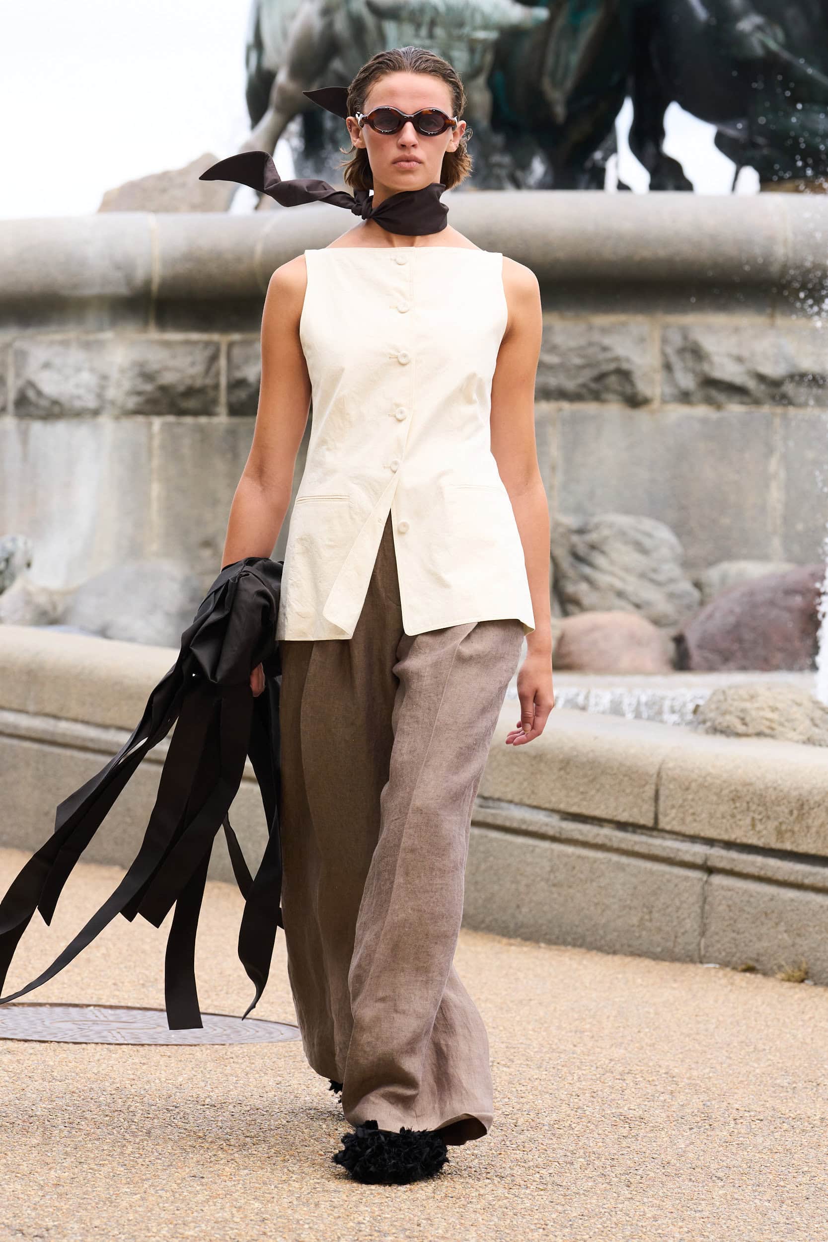 Mkdt Studio Full Lenght Spring 2026 Fashion Show 